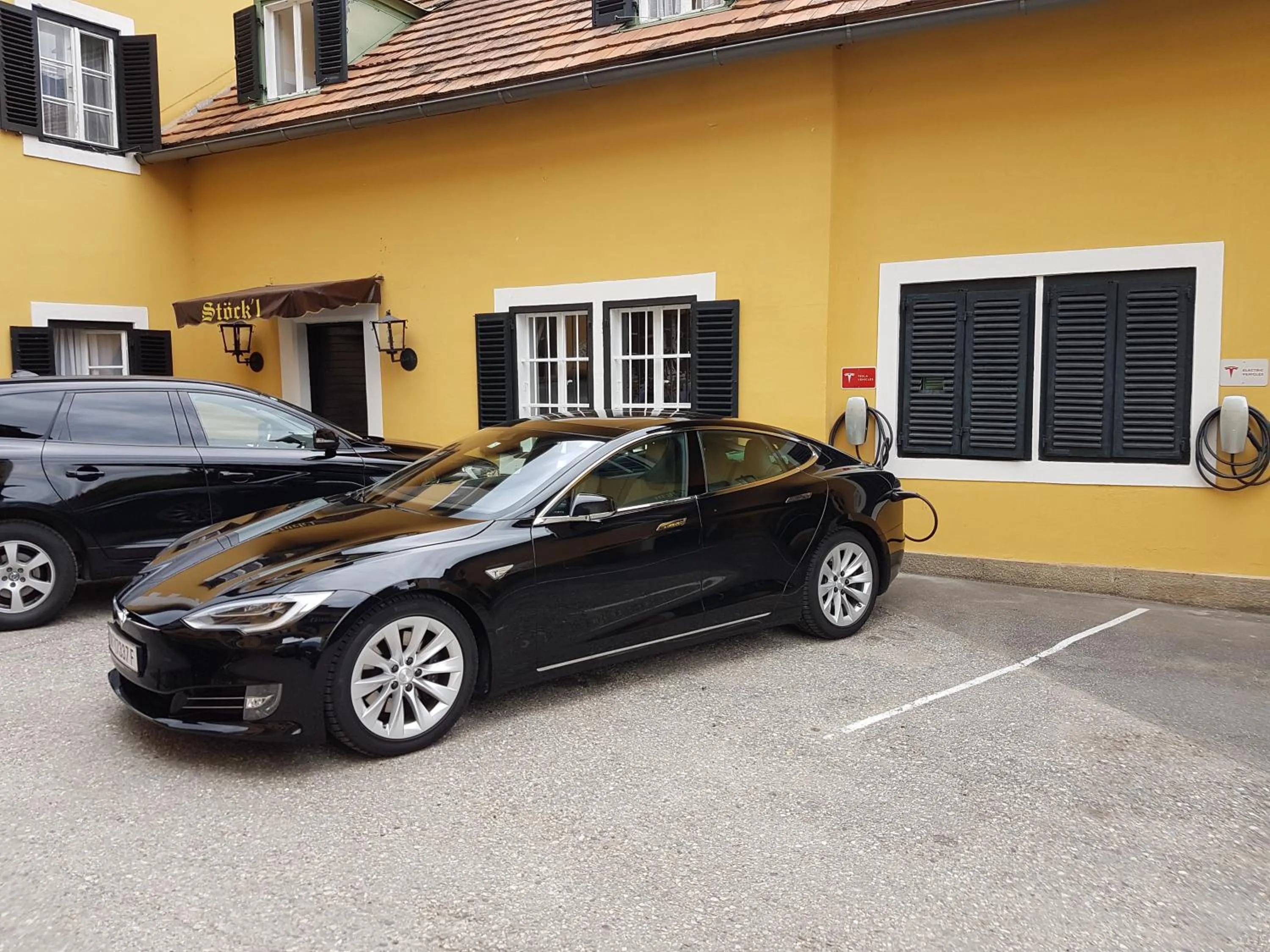 Property building in Hotel See-Villa