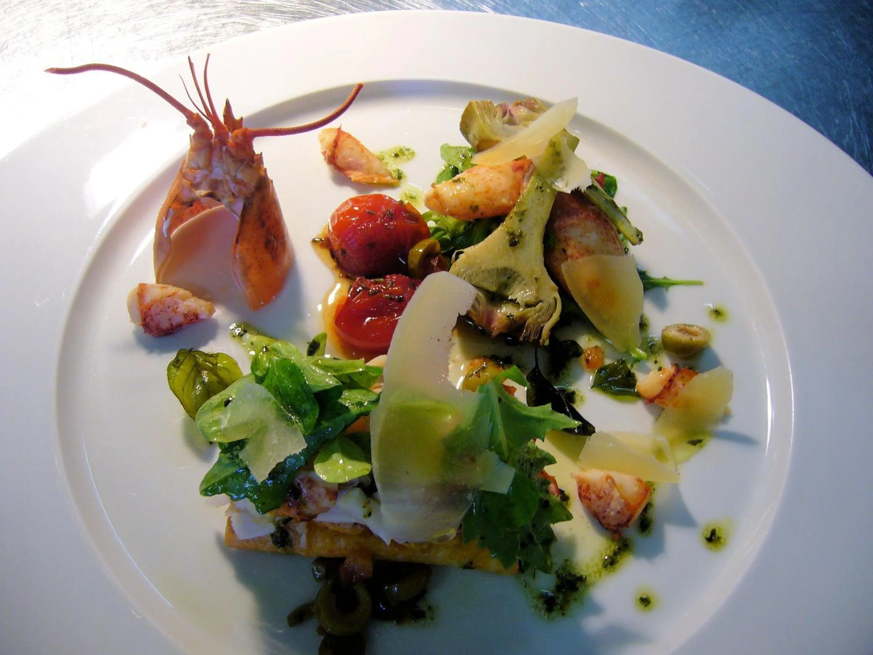 Food in Hotel Re'ser Stuff