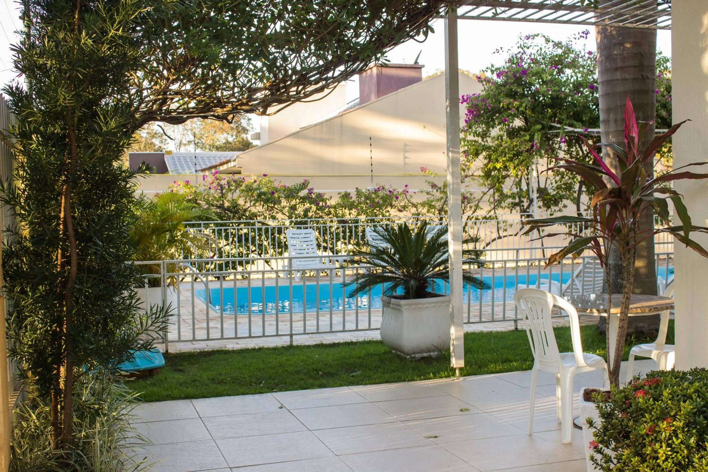 Swimming pool in Pousada Cataratas