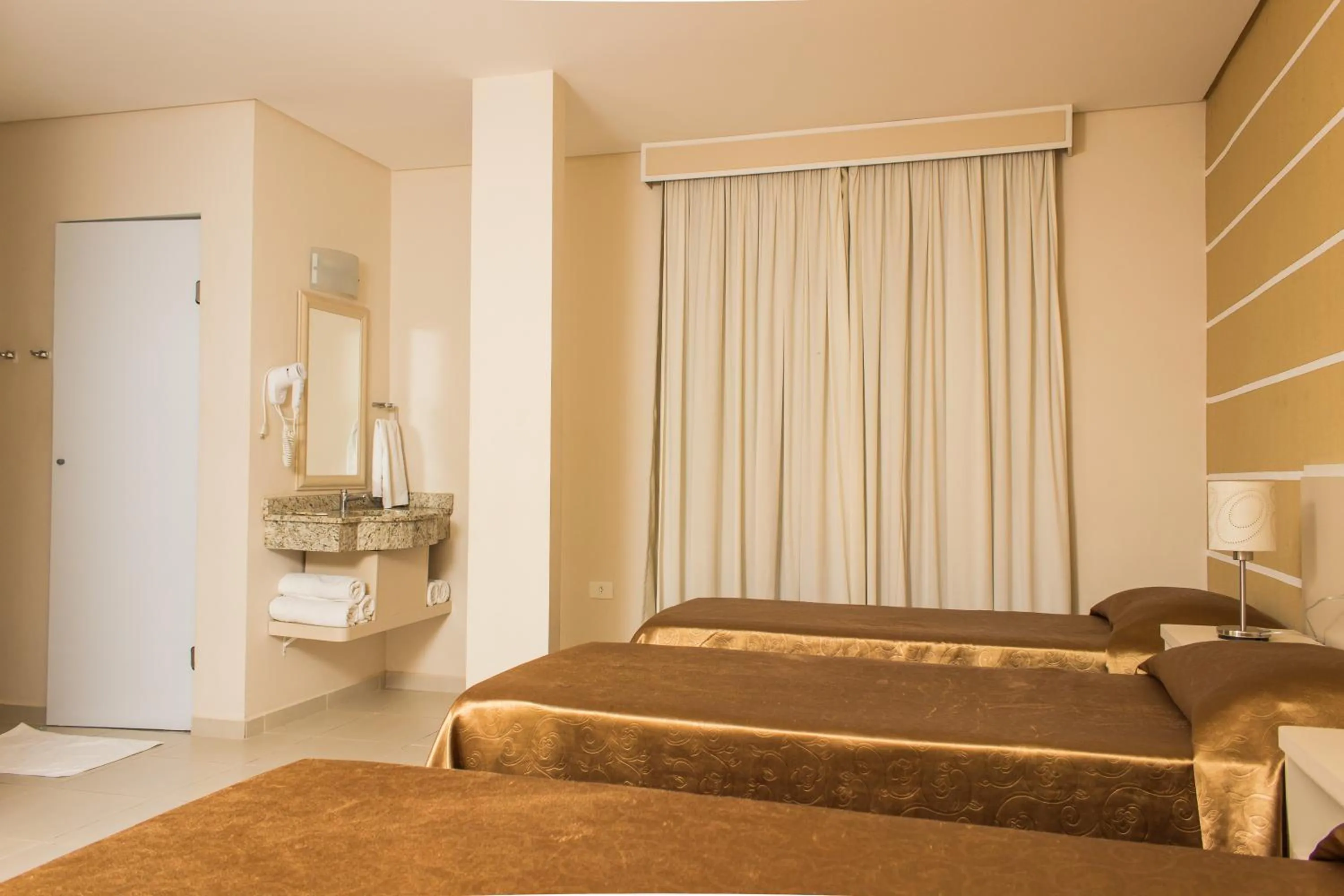 Photo of the whole room, Bed in Pousada Cataratas