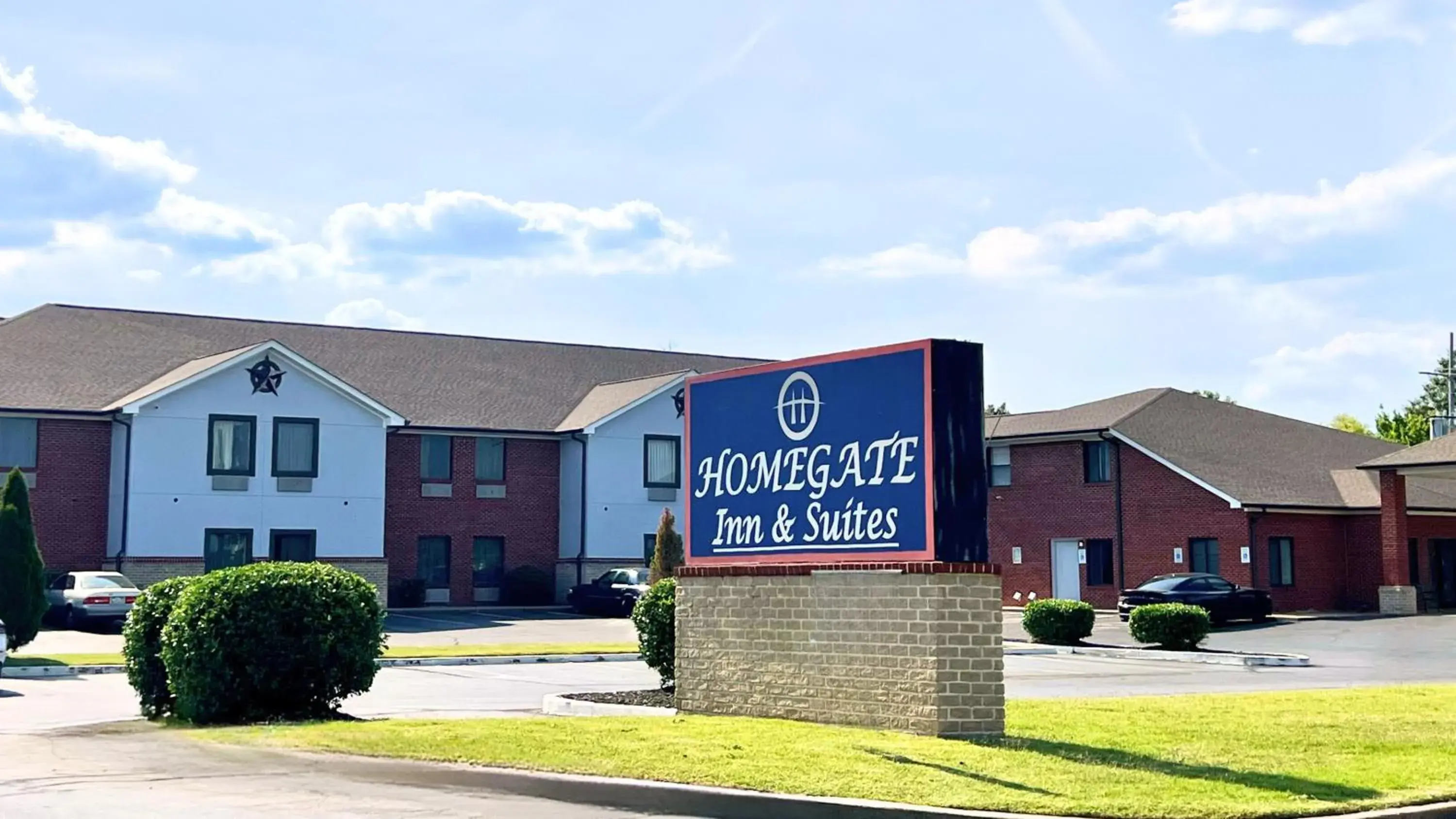 Property Building in Homegate Inn and Suites