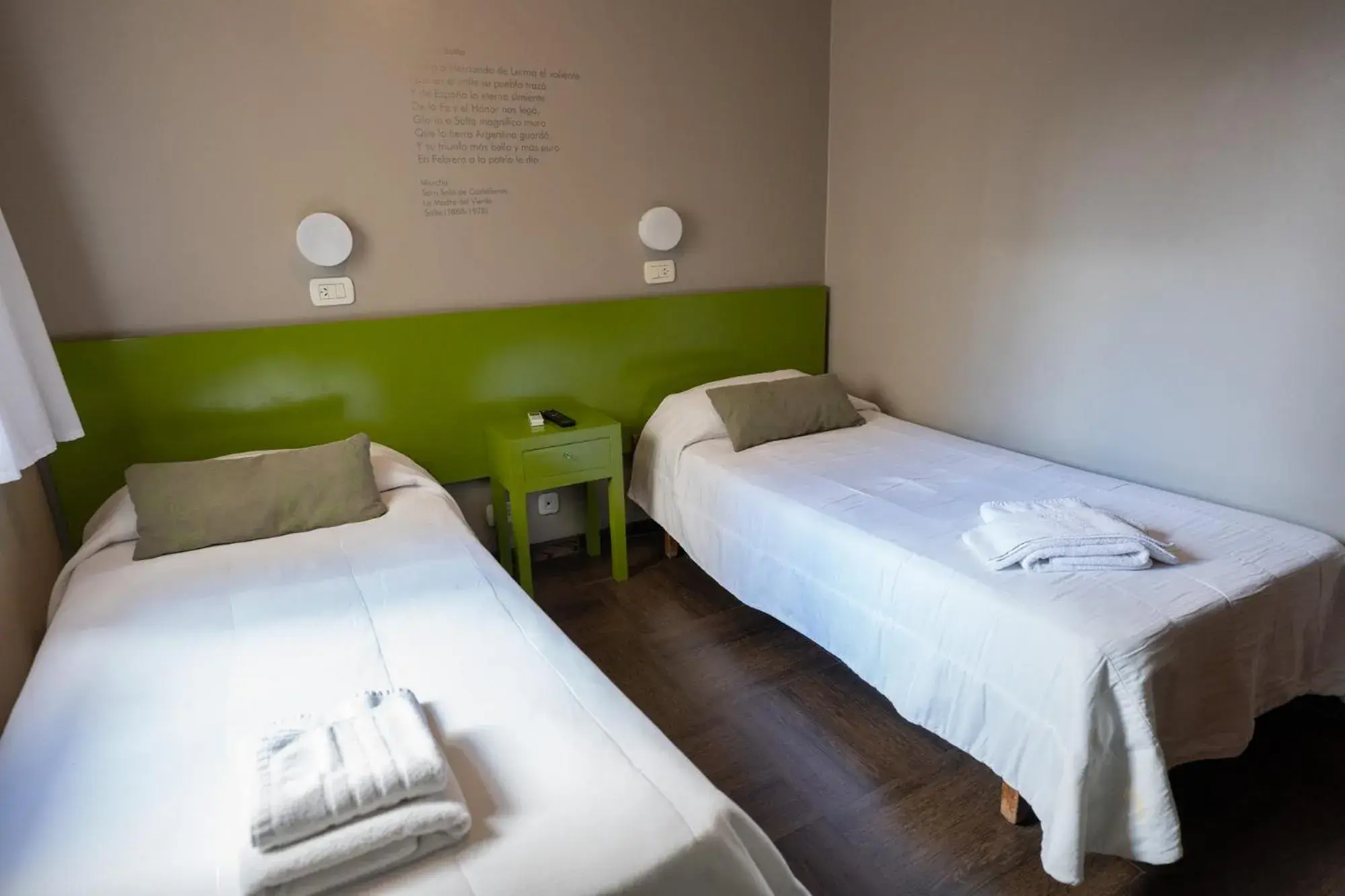 Bed in Hotel Posada Del Sol Bed in Hotel Posada Del Sol