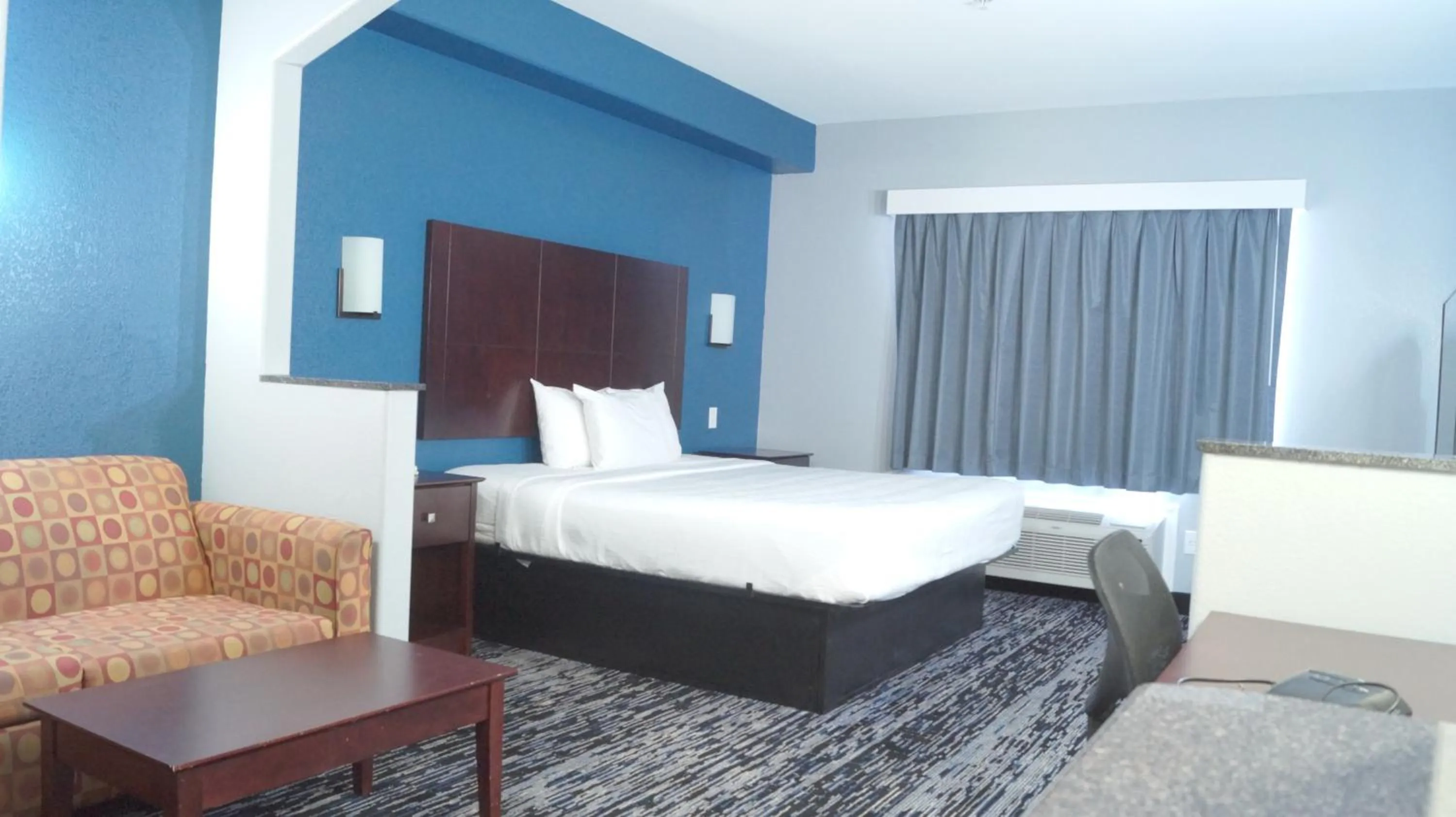 Magnolia Inn and Suites Olive Branch