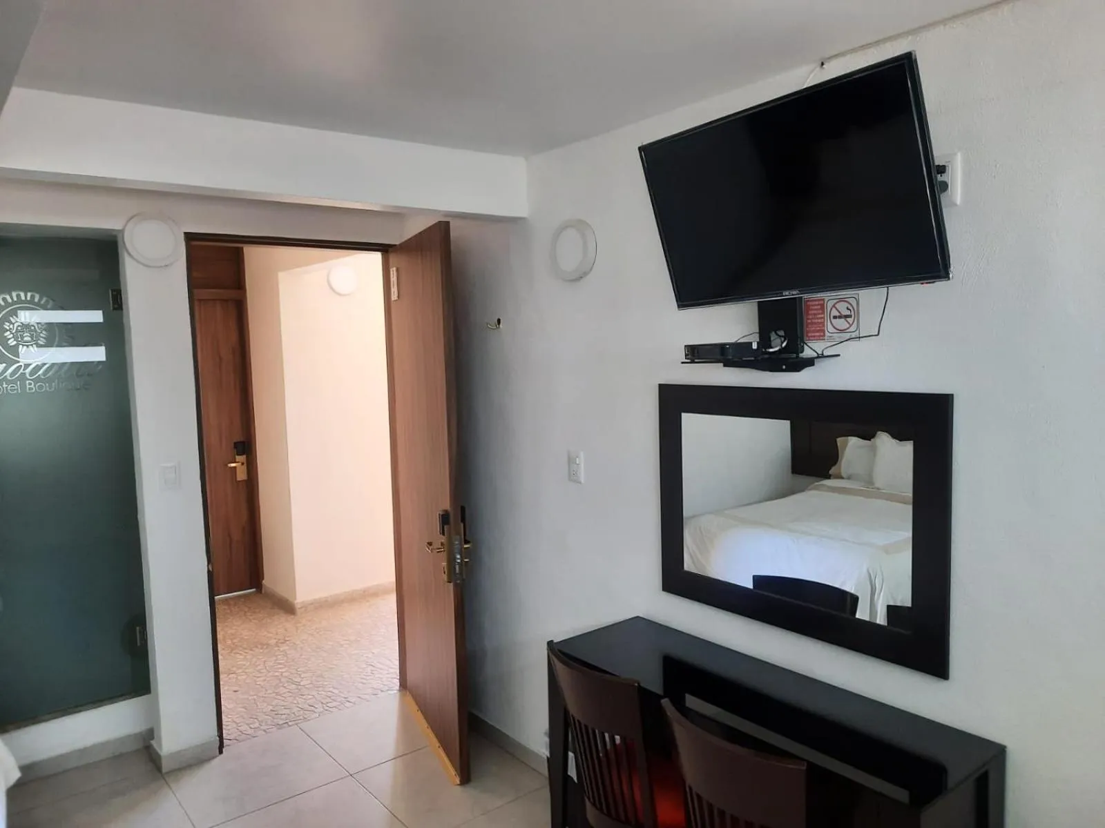 Bathroom, Bed in Hotel Boutique Yaocalli