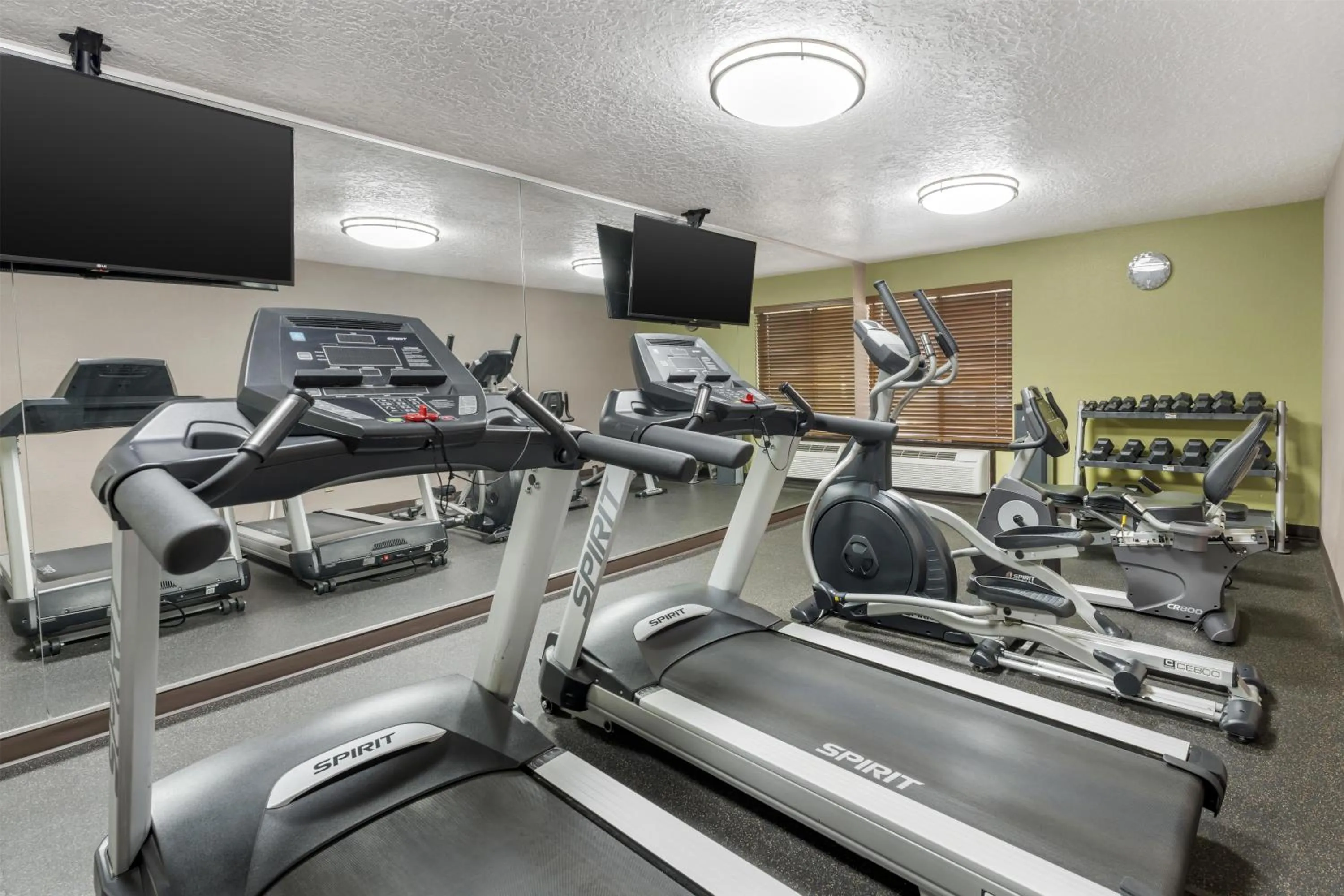 Fitness centre/facilities in Best Western Airport Albuquerque InnSuites Hotel & Suites