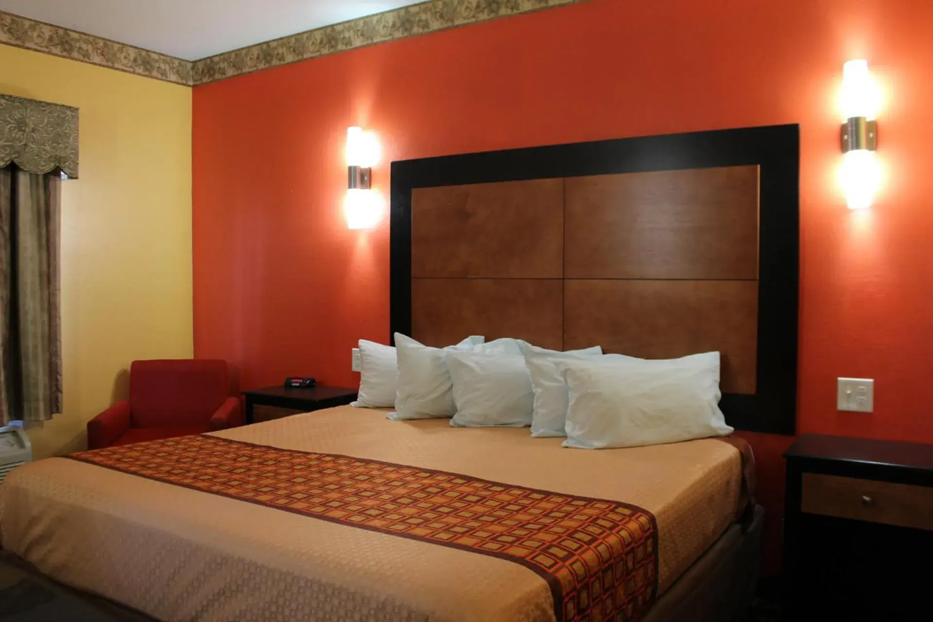 Bedroom, Bed in Magnolia Inn and Suites Southaven Bedroom, Bed in Magnolia Inn and Suites Southaven