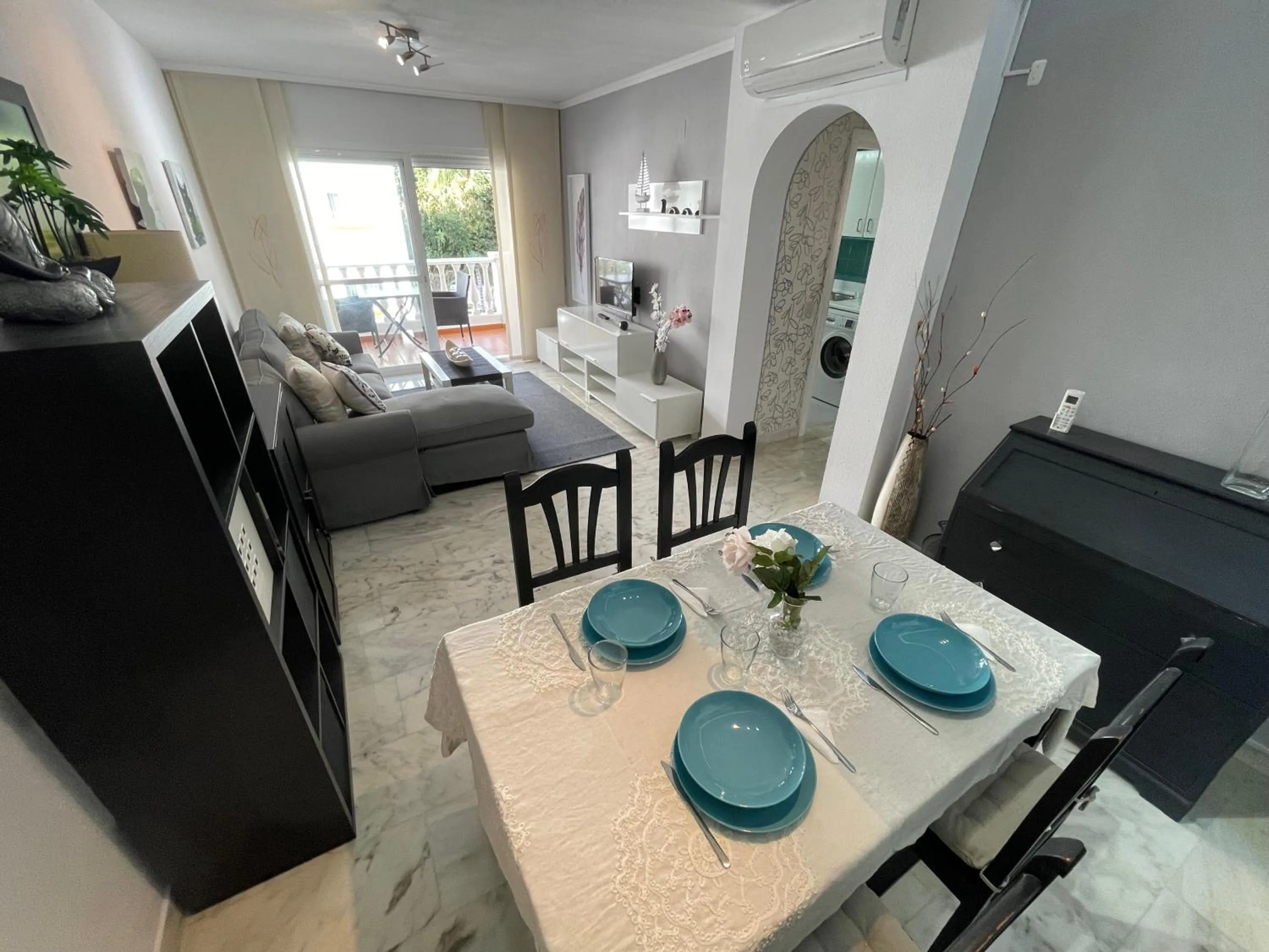 Bed in Residencial las Flores Marbella