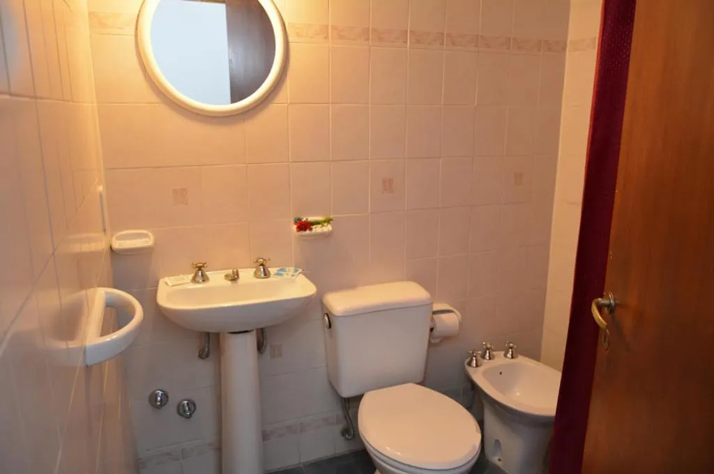 Toilet in Hotel La Giralda