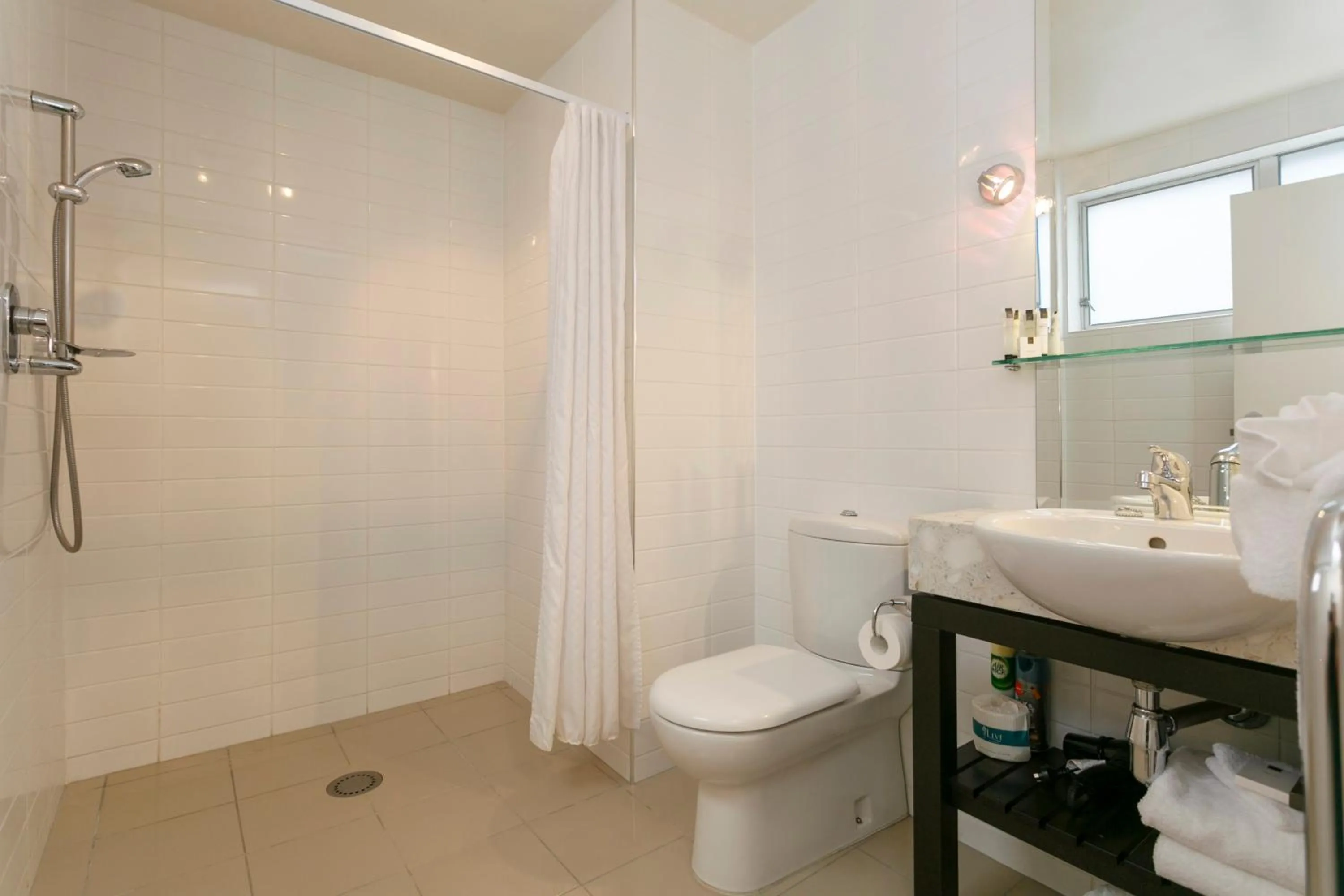 Shower in The Reef Resort