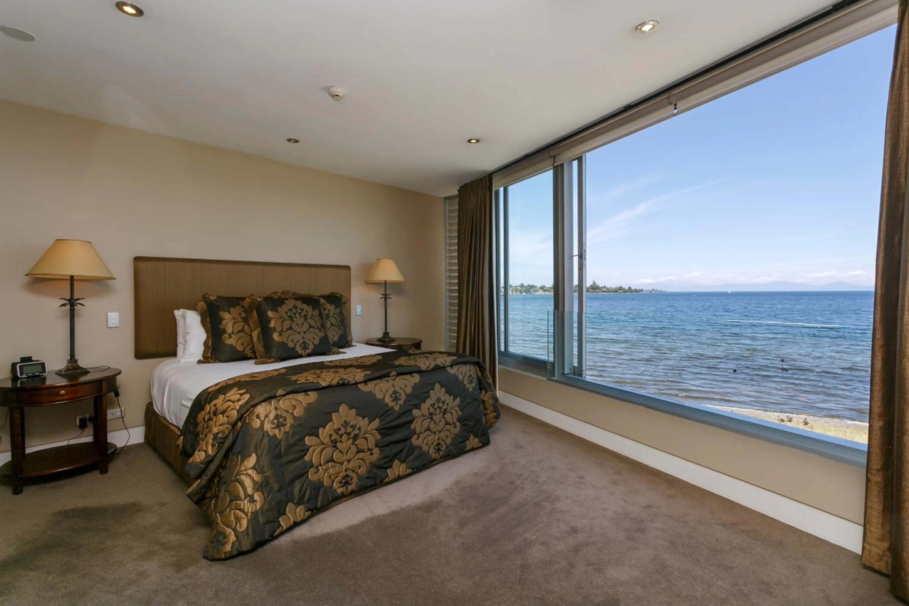 Bedroom, Bed in The Reef Resort