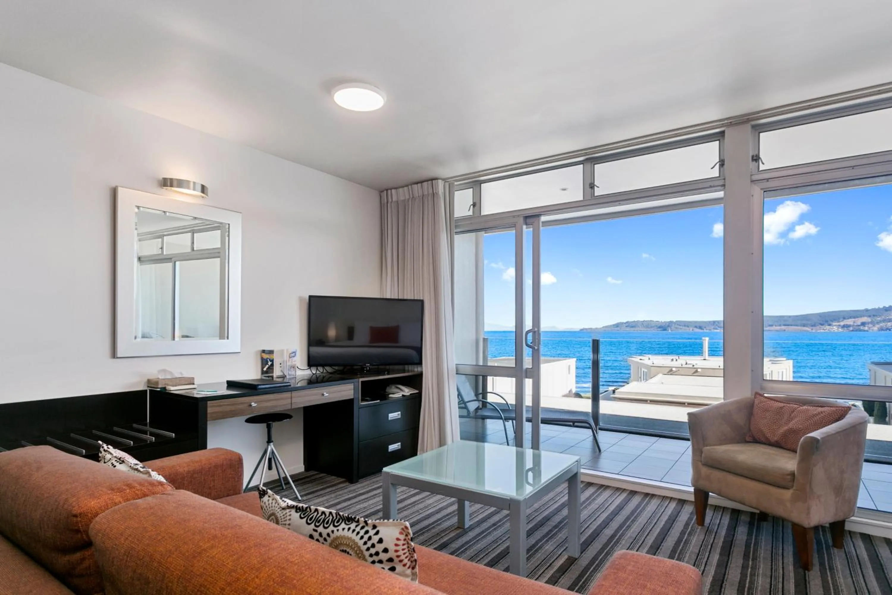 TV and multimedia in The Reef Resort