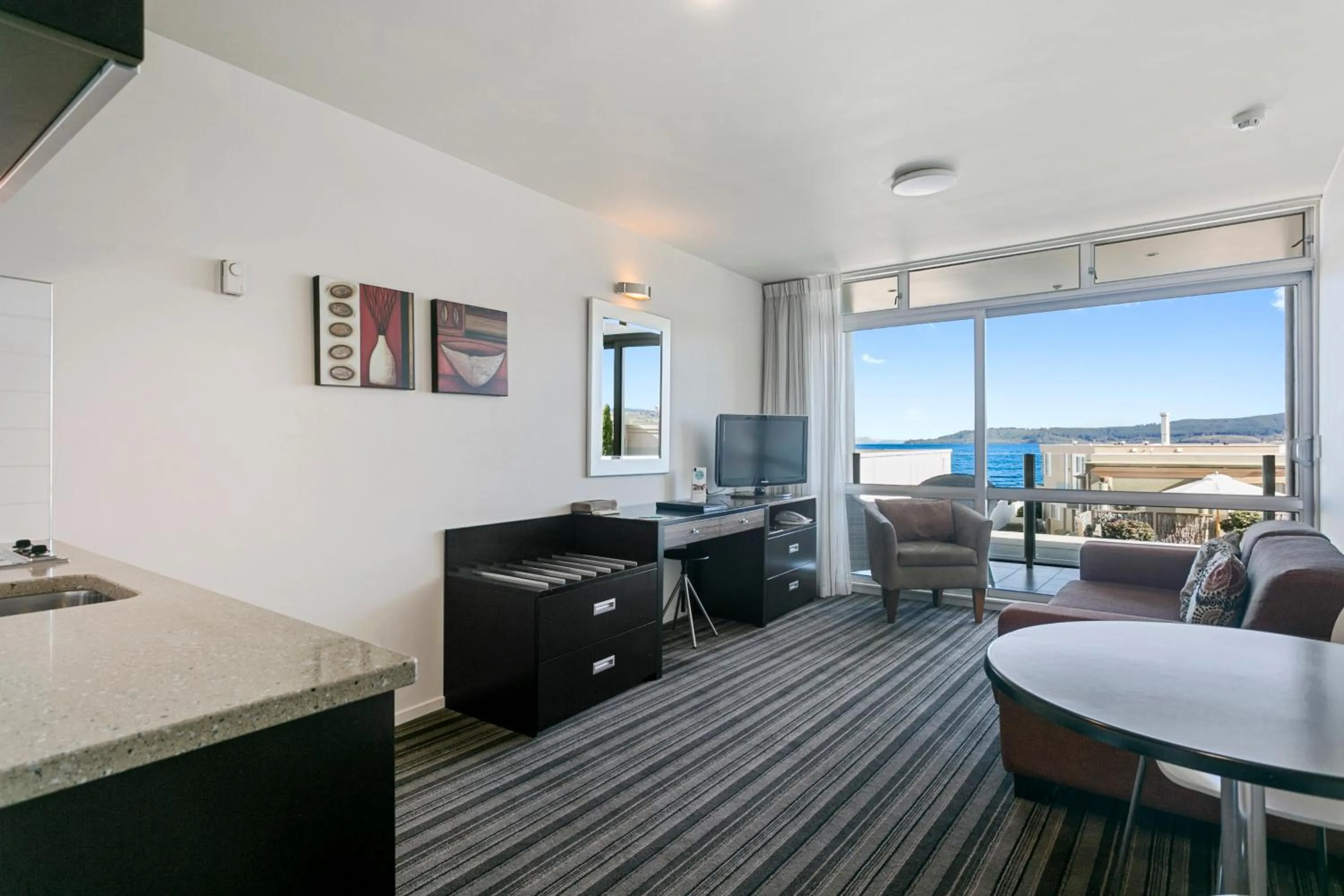 Living room in The Reef Resort