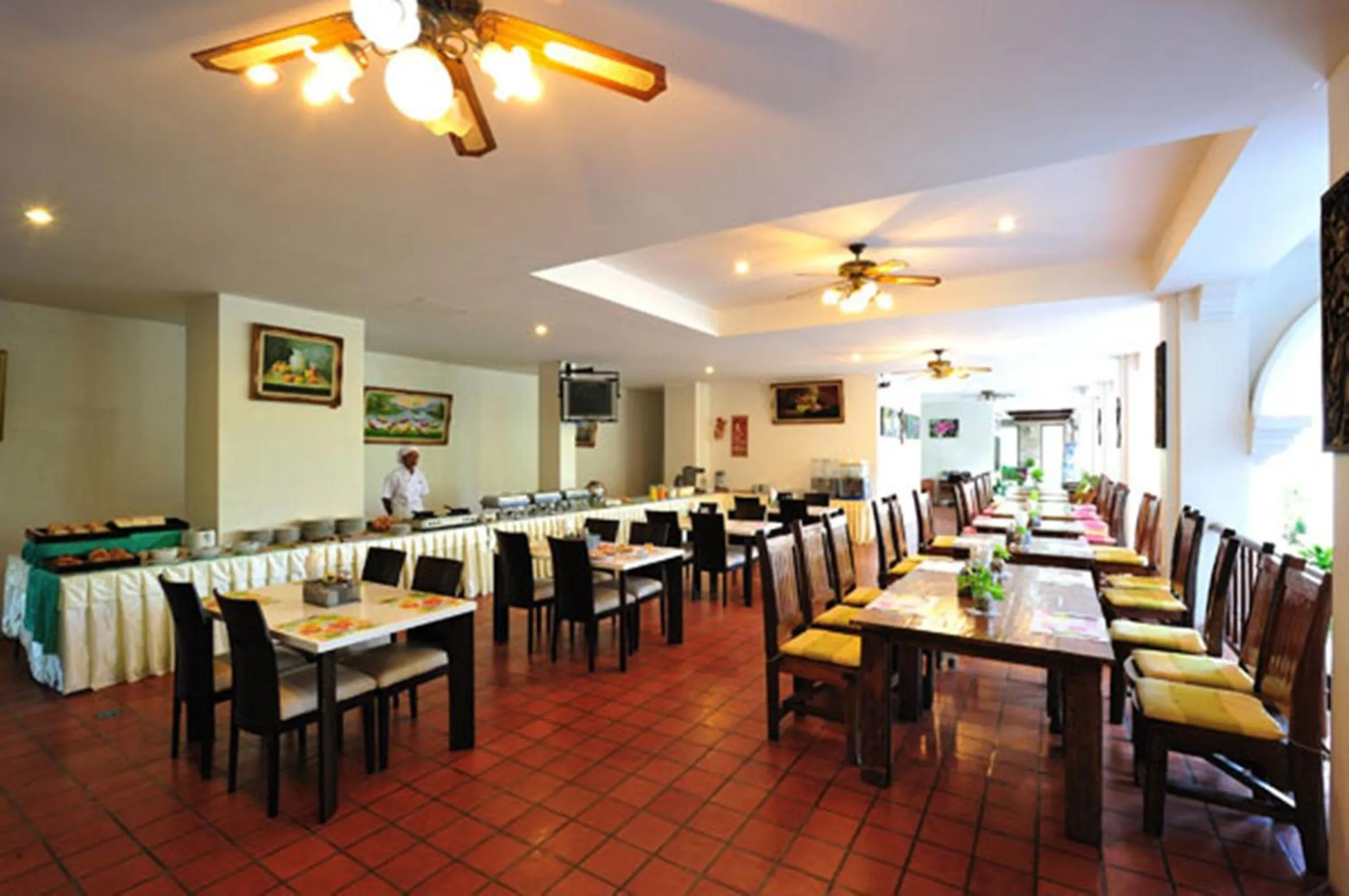 Restaurant/places to eat in APK Resort Patong