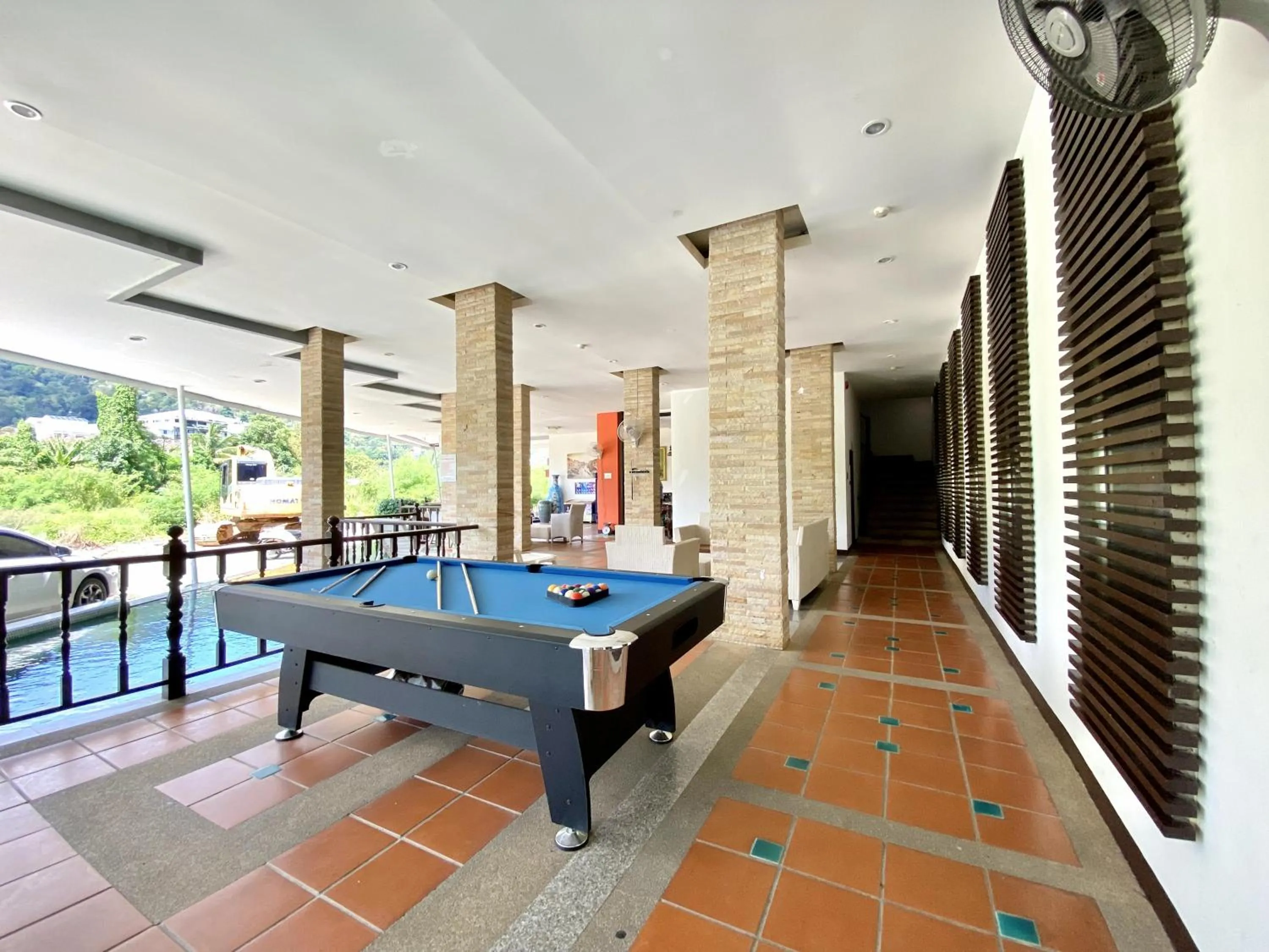 Entertainment in APK Resort Patong