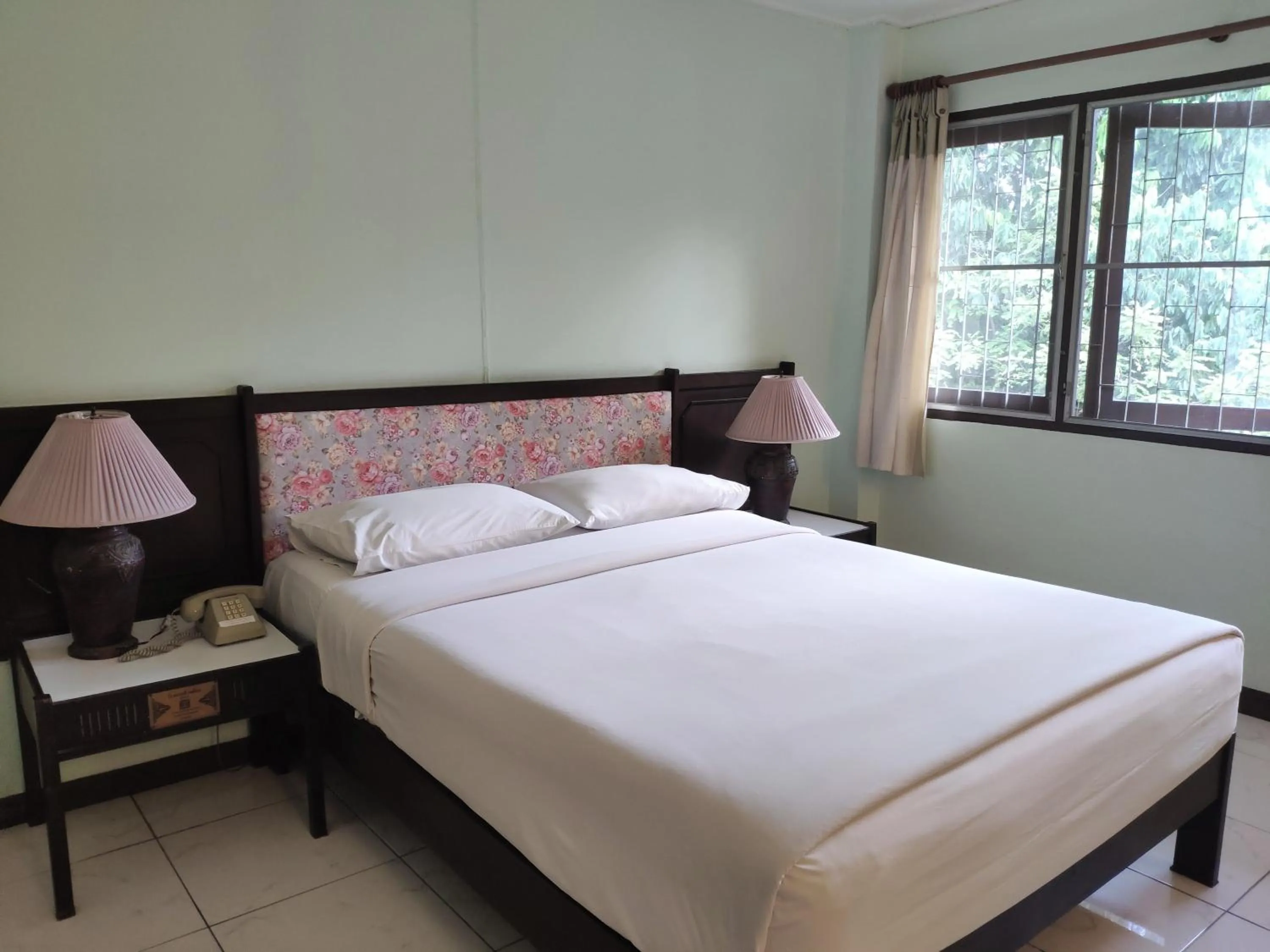 Bed in Changpuak Hotel