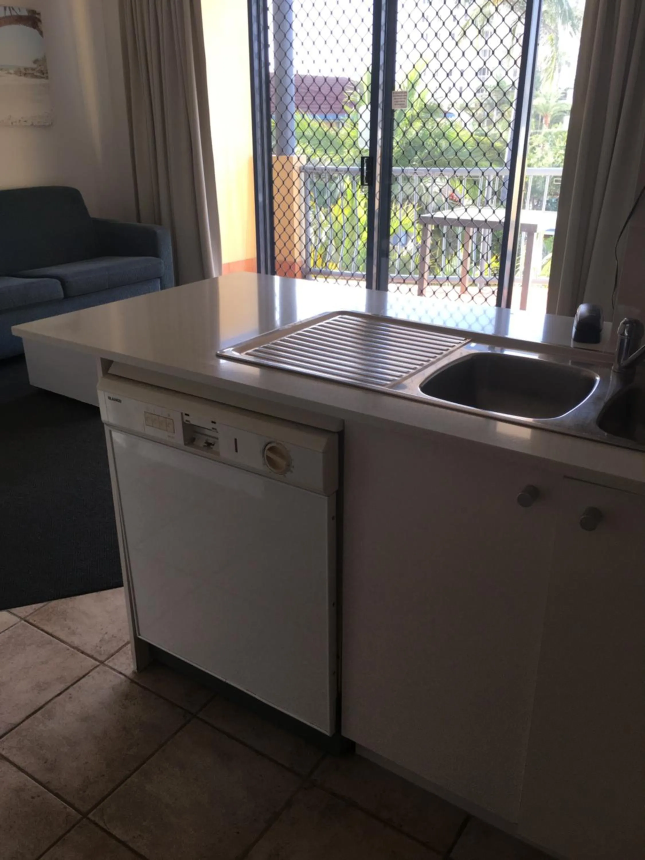 Kitchen or kitchenette in Portobello Resort Apartments