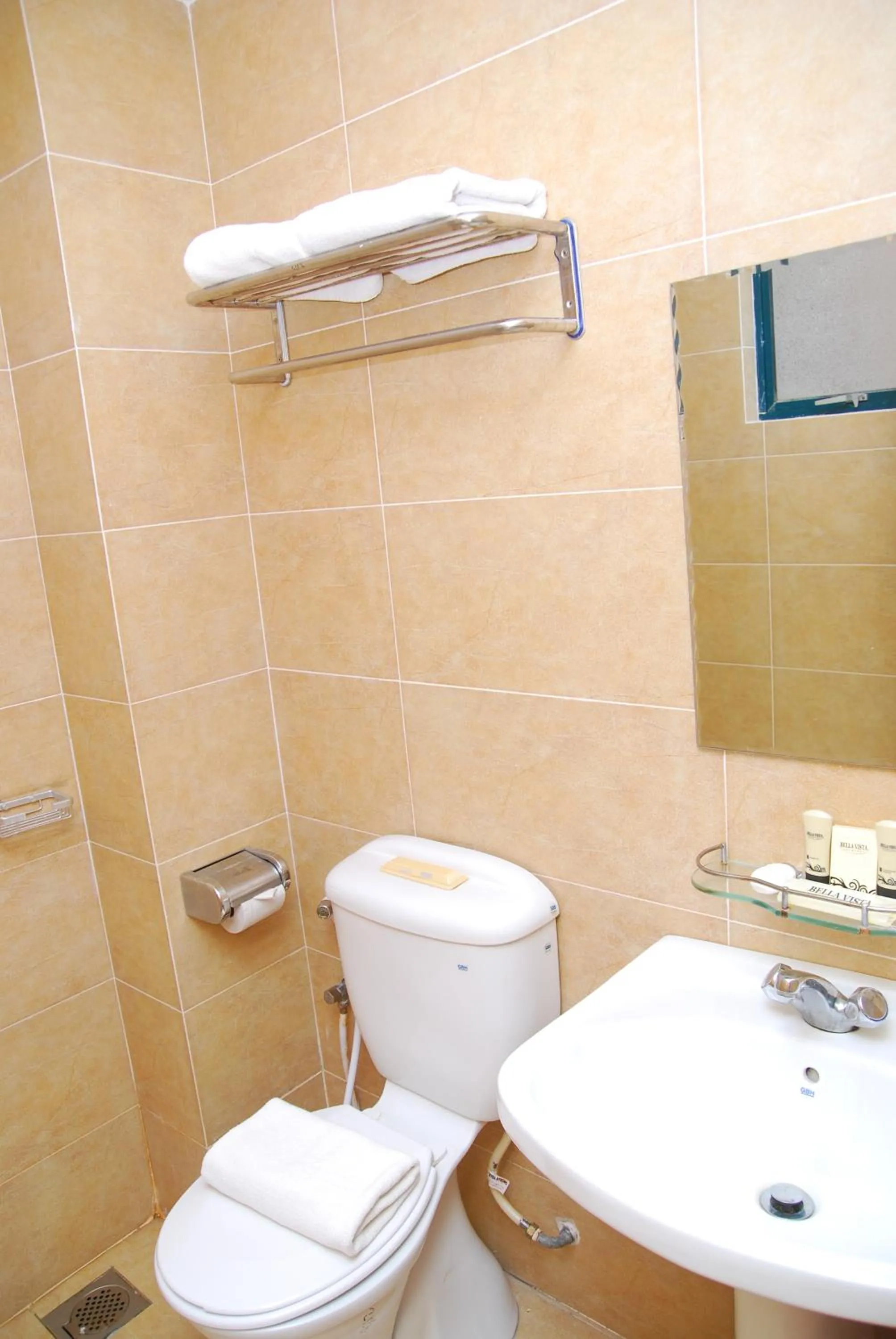 Toilet in Bella Vista Waterfront Resort, Kuah Langkawi