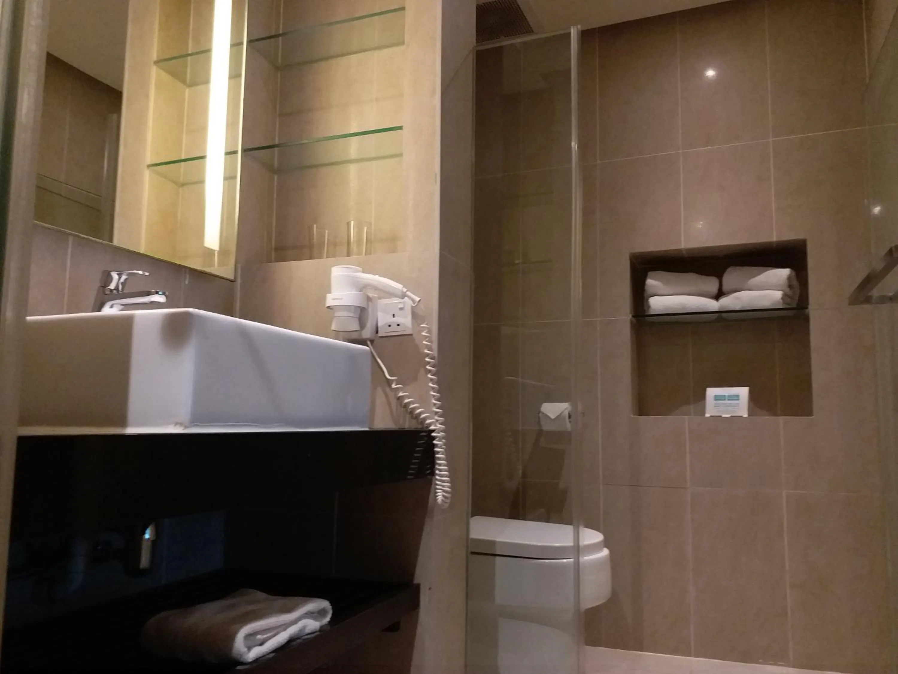 Toilet in Bella Vista Waterfront Resort, Kuah Langkawi