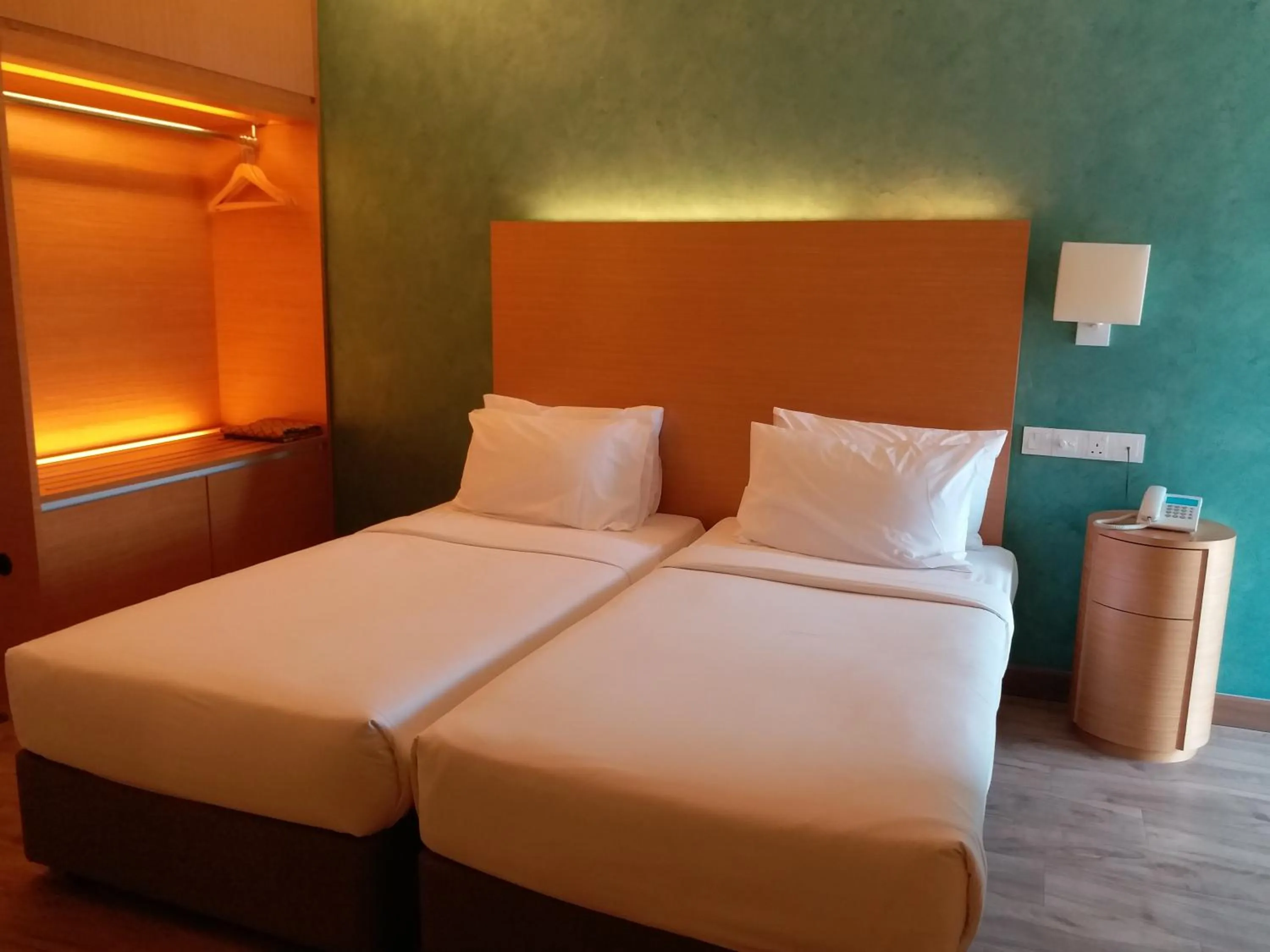 Bedroom, Bed in Bella Vista Waterfront Resort, Kuah Langkawi