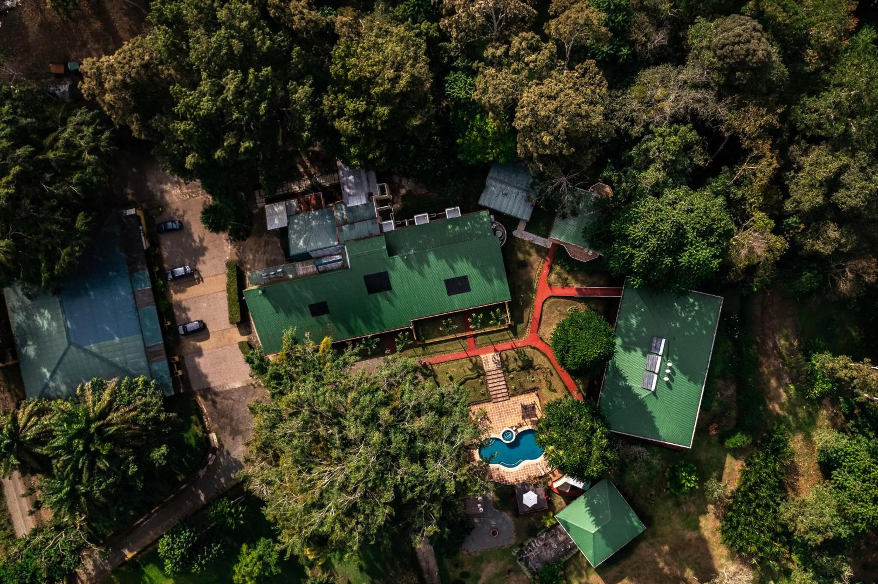 Property building in Hotel Villa Florencia