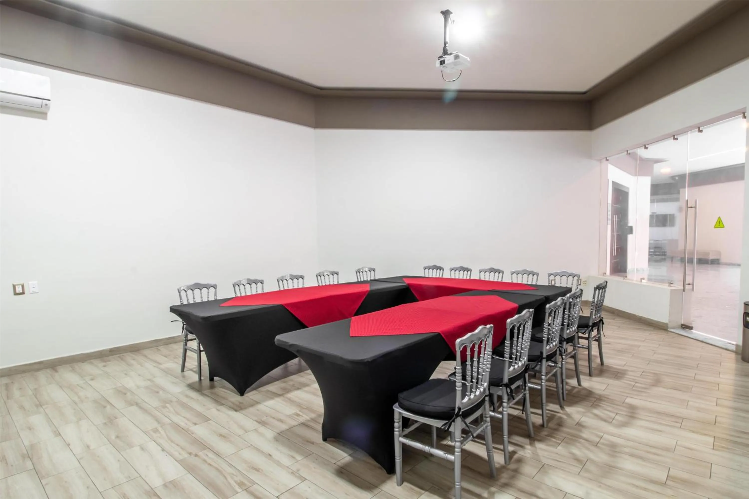 Meeting/conference room in Best Western Plus Santa Cecilia Pachuca