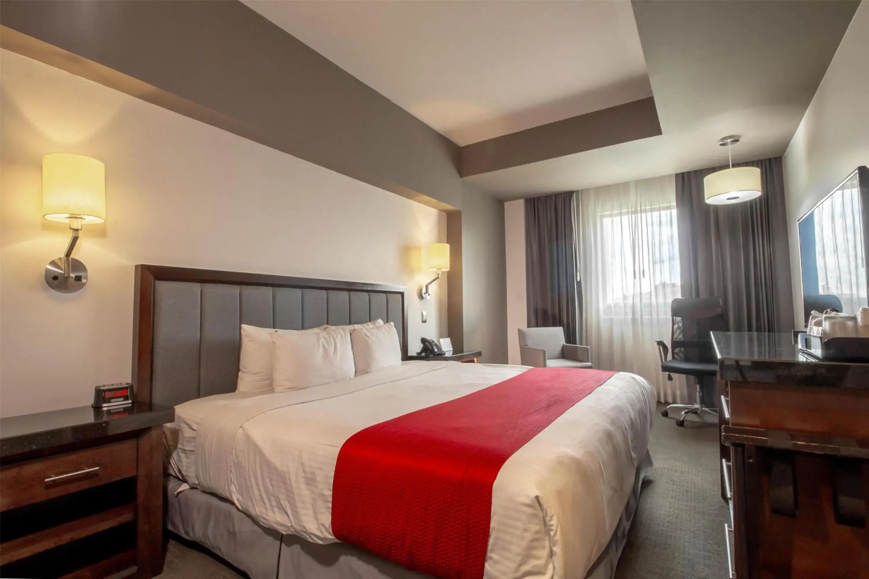 King Room in Best Western Plus Santa Cecilia Pachuca King Room in Best Western Plus Santa Cecilia Pachuca
