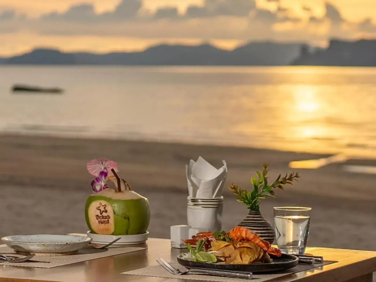 Restaurant/places to eat in Tup Kaek Sunset Beach Resort-SHA Plus Restaurant/places to eat in Tup Kaek Sunset Beach Resort-SHA Plus