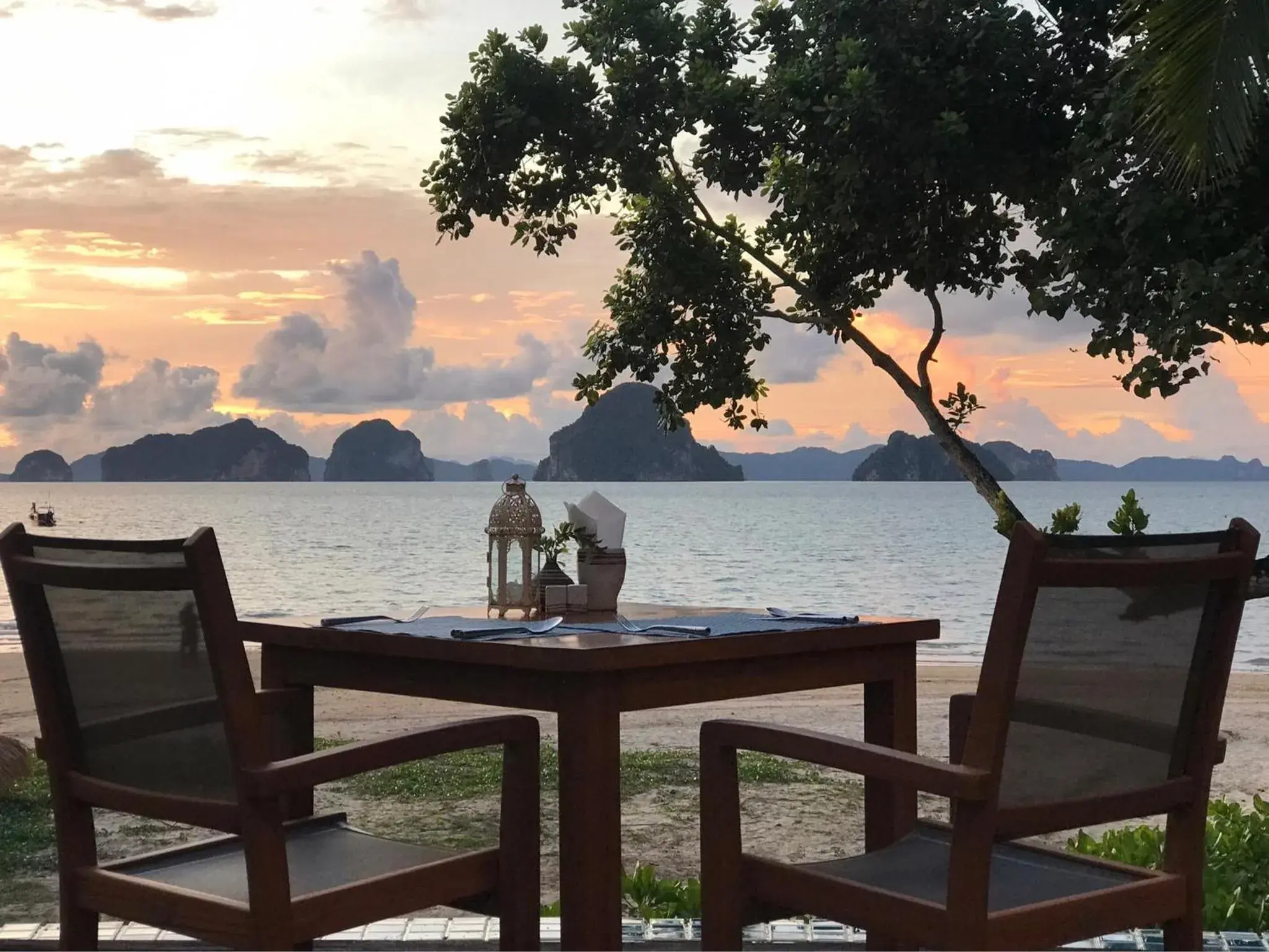 Restaurant/places to eat in Tup Kaek Sunset Beach Resort-SHA Plus Restaurant/places to eat in Tup Kaek Sunset Beach Resort-SHA Plus