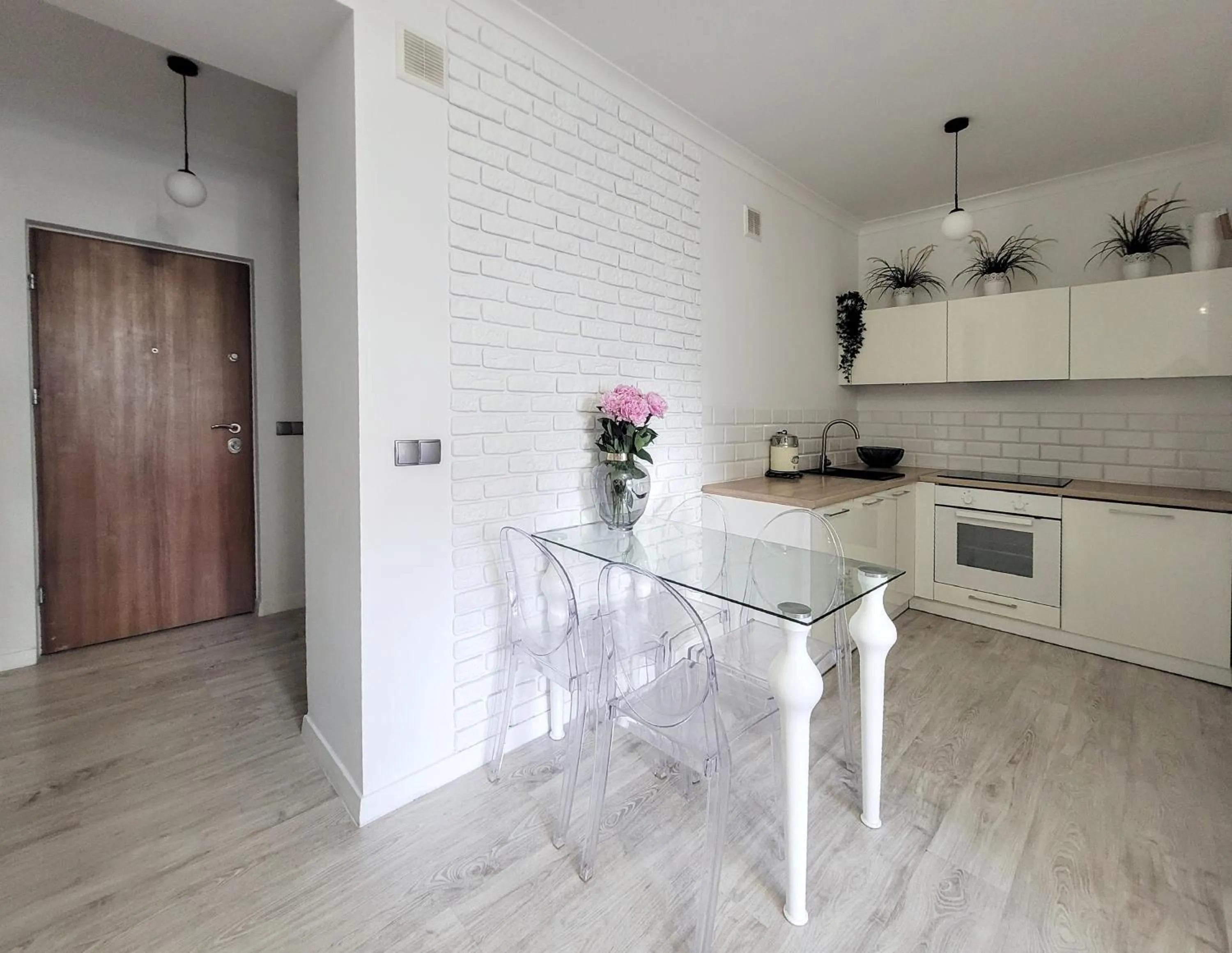 Warsaw Concierge Opera Apartment