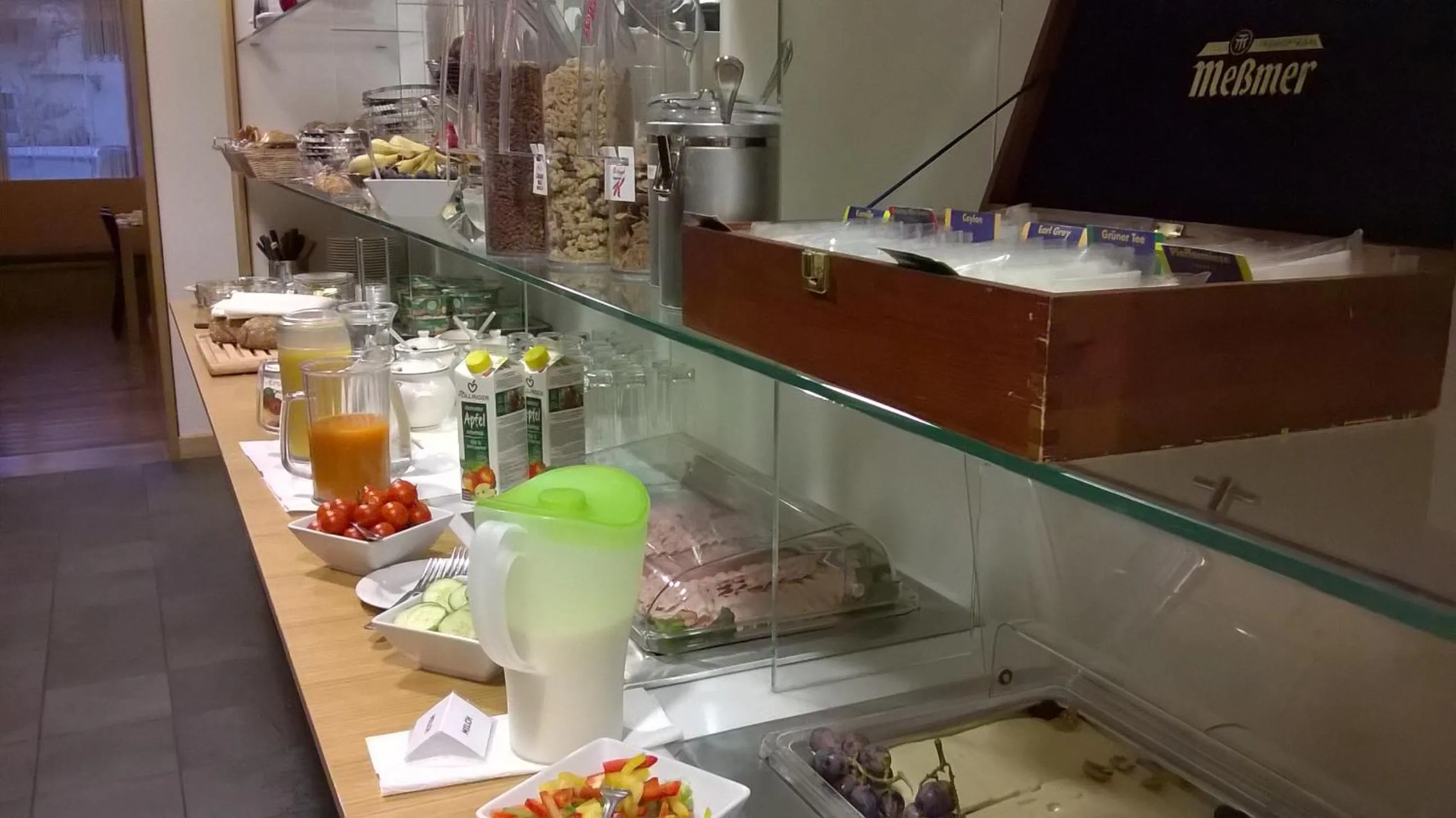 Buffet breakfast in Hotel & Restaurant Dankl