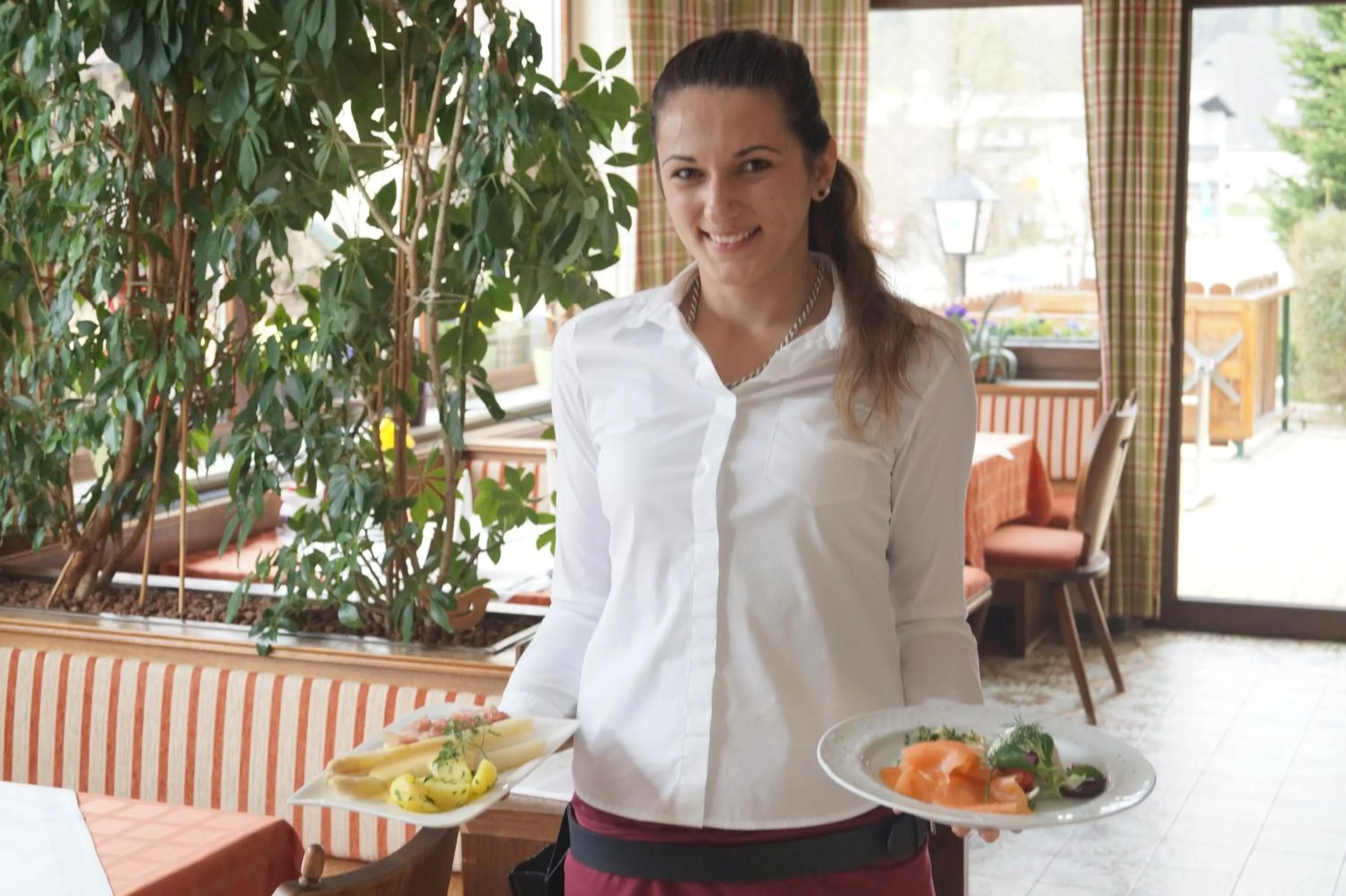 Restaurant/places to eat in Belvedere