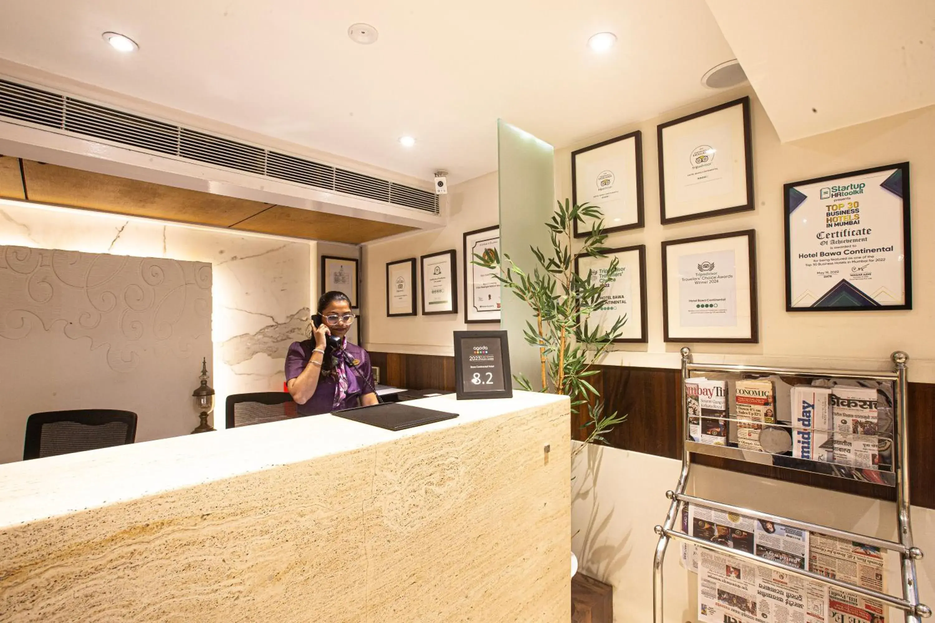 Lobby or reception in Hotel Bawa Continental Lobby or reception in Hotel Bawa Continental