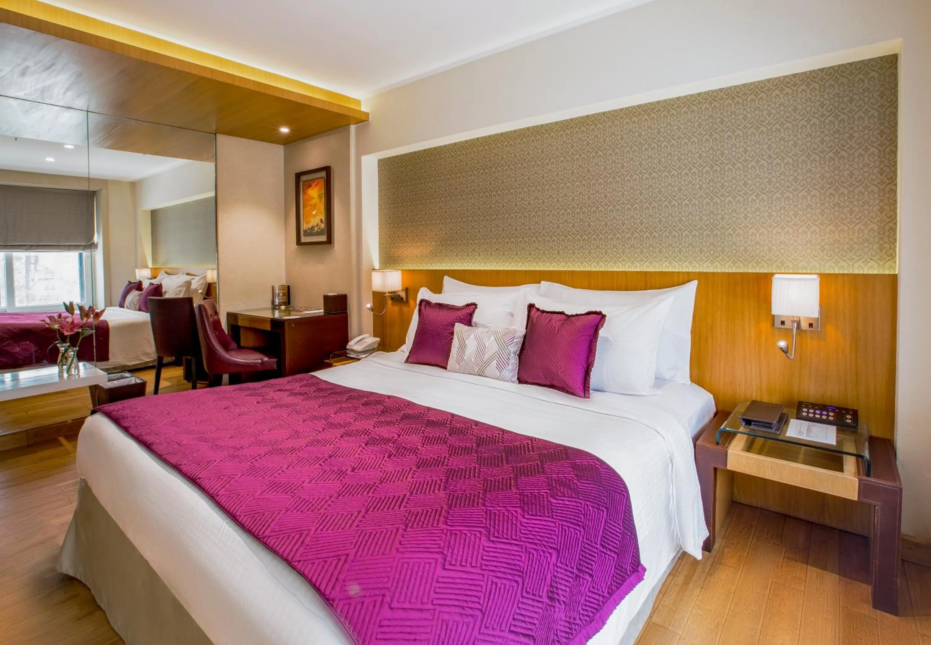 Bedroom, Bed in Hotel Bawa Continental