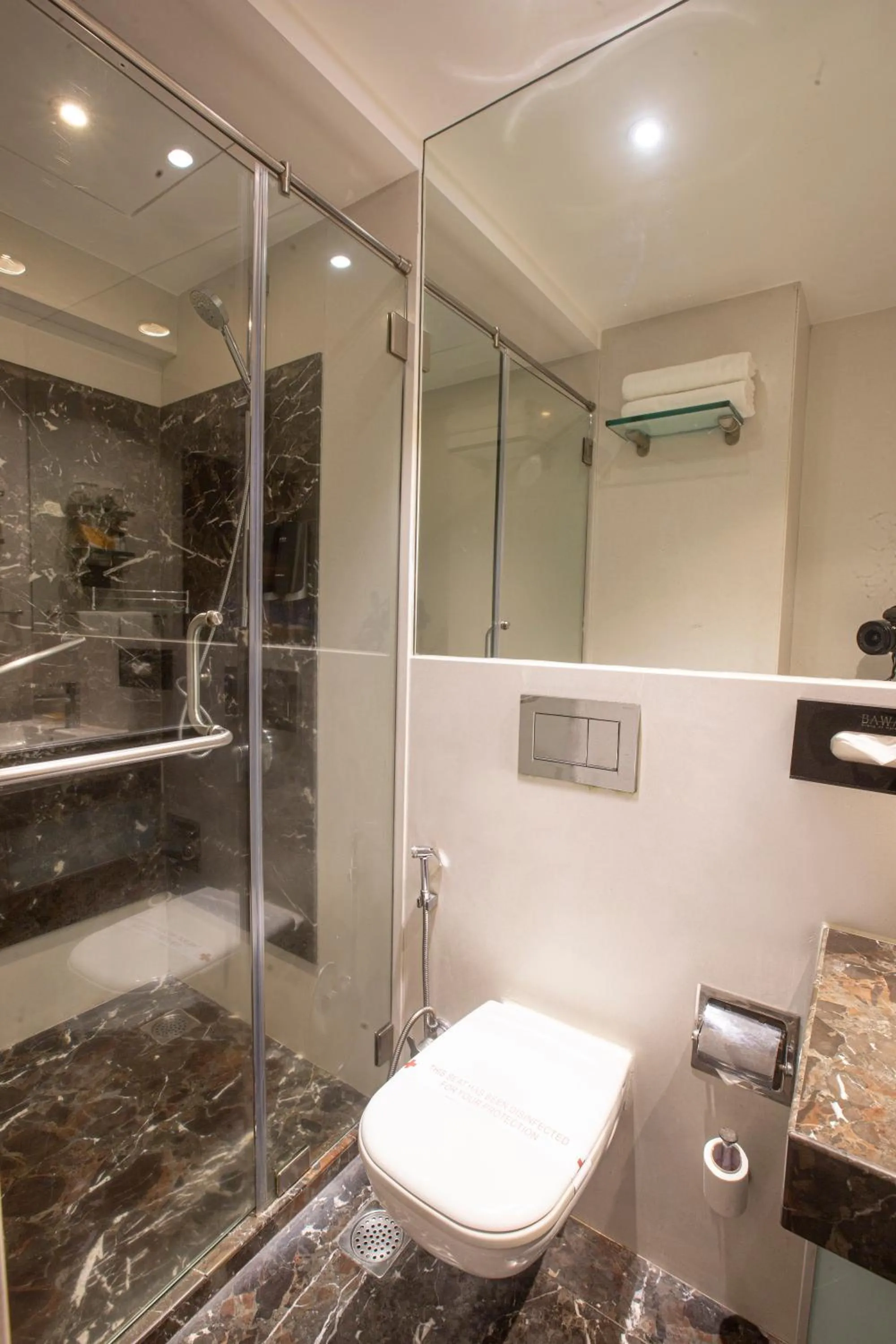 Hotel Bawa Continental