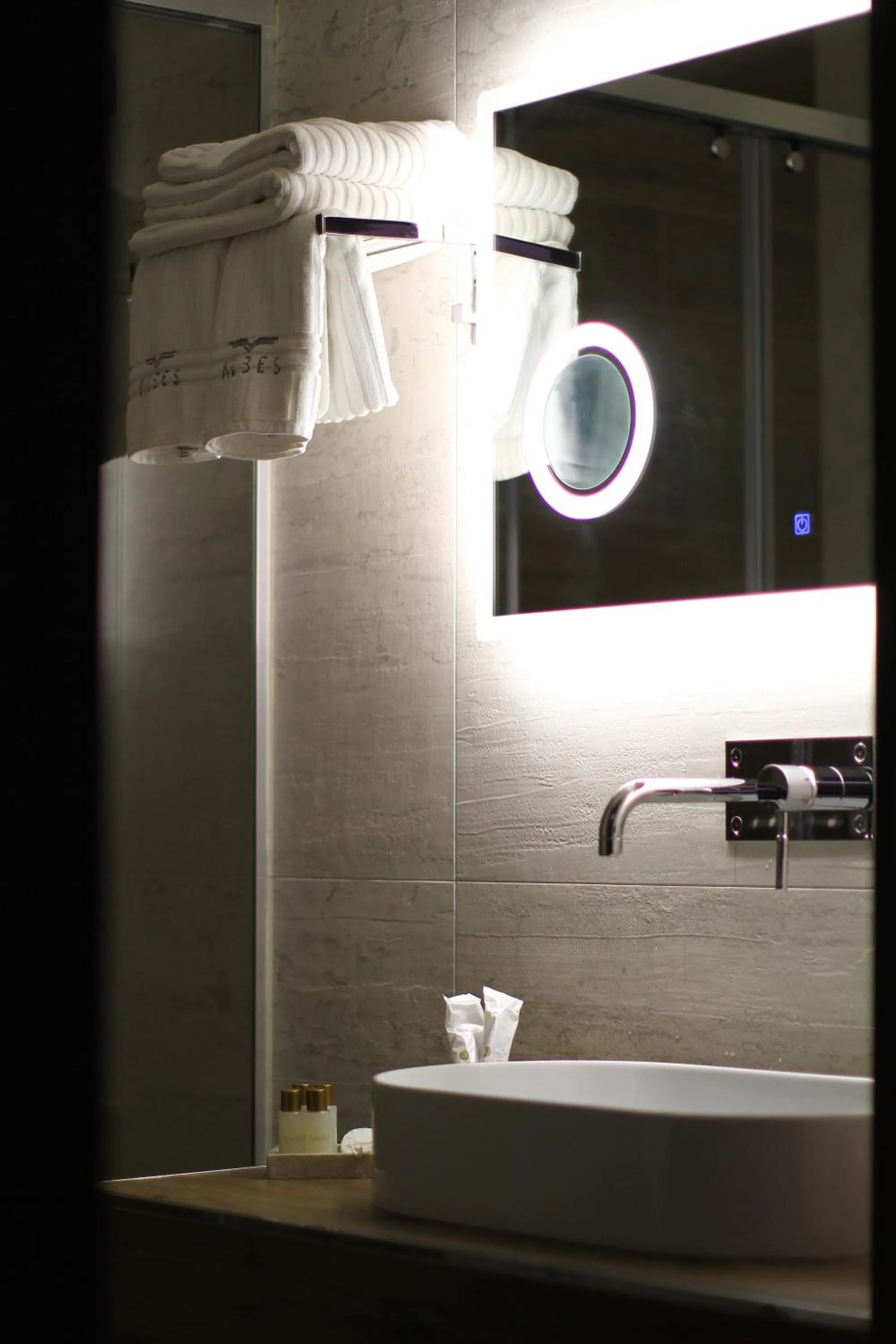 Deluxe Double Room in Albes Hotel