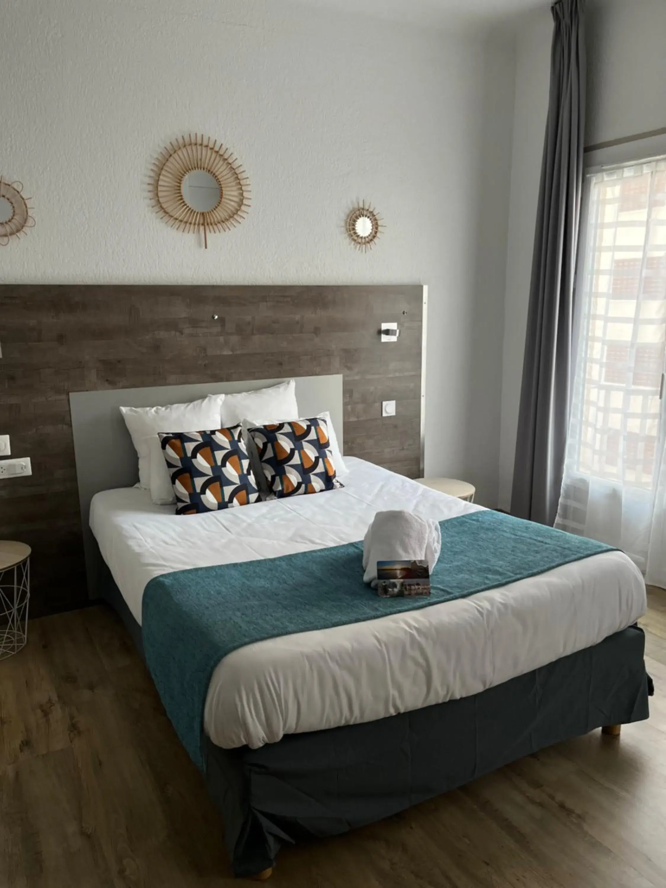 Bed in Hotel Saint Georges, Face à la mer Bed in Hotel Saint Georges, Face à la mer