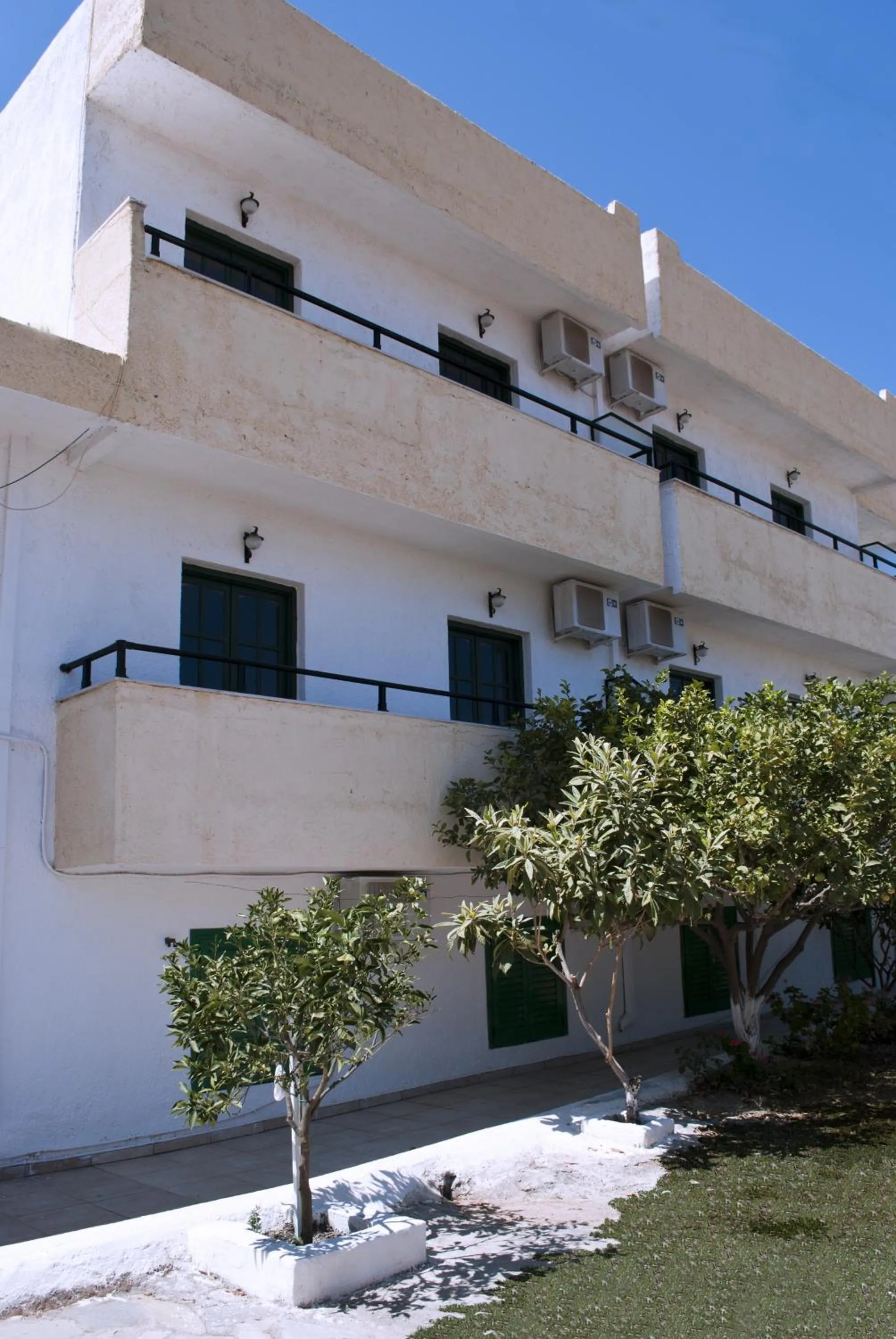 Prinos Apartments