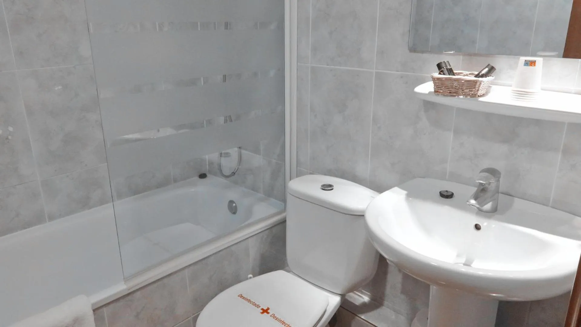 Bathroom in Hotel Lloret Ramblas