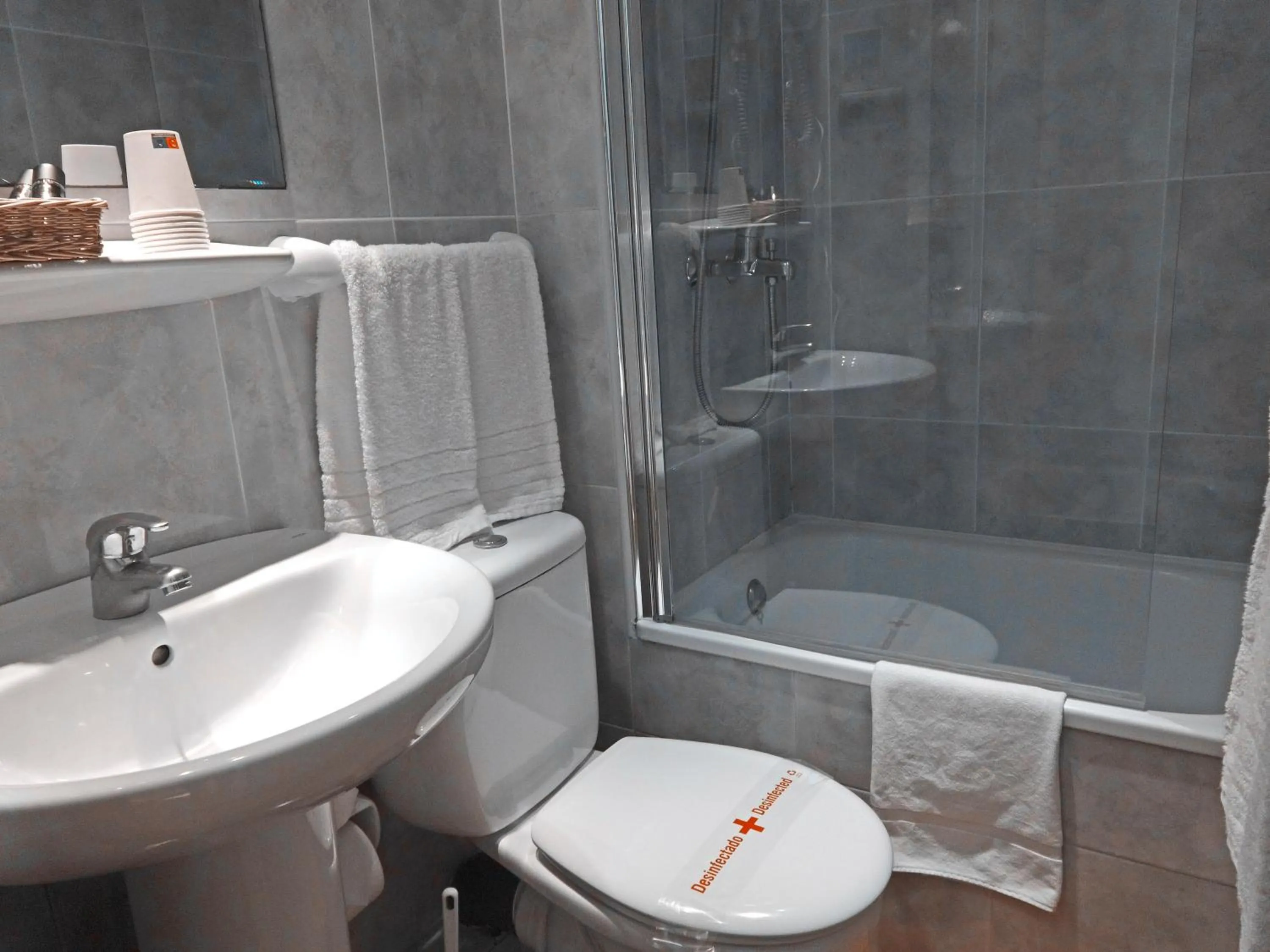 Bathroom in Hotel Lloret Ramblas