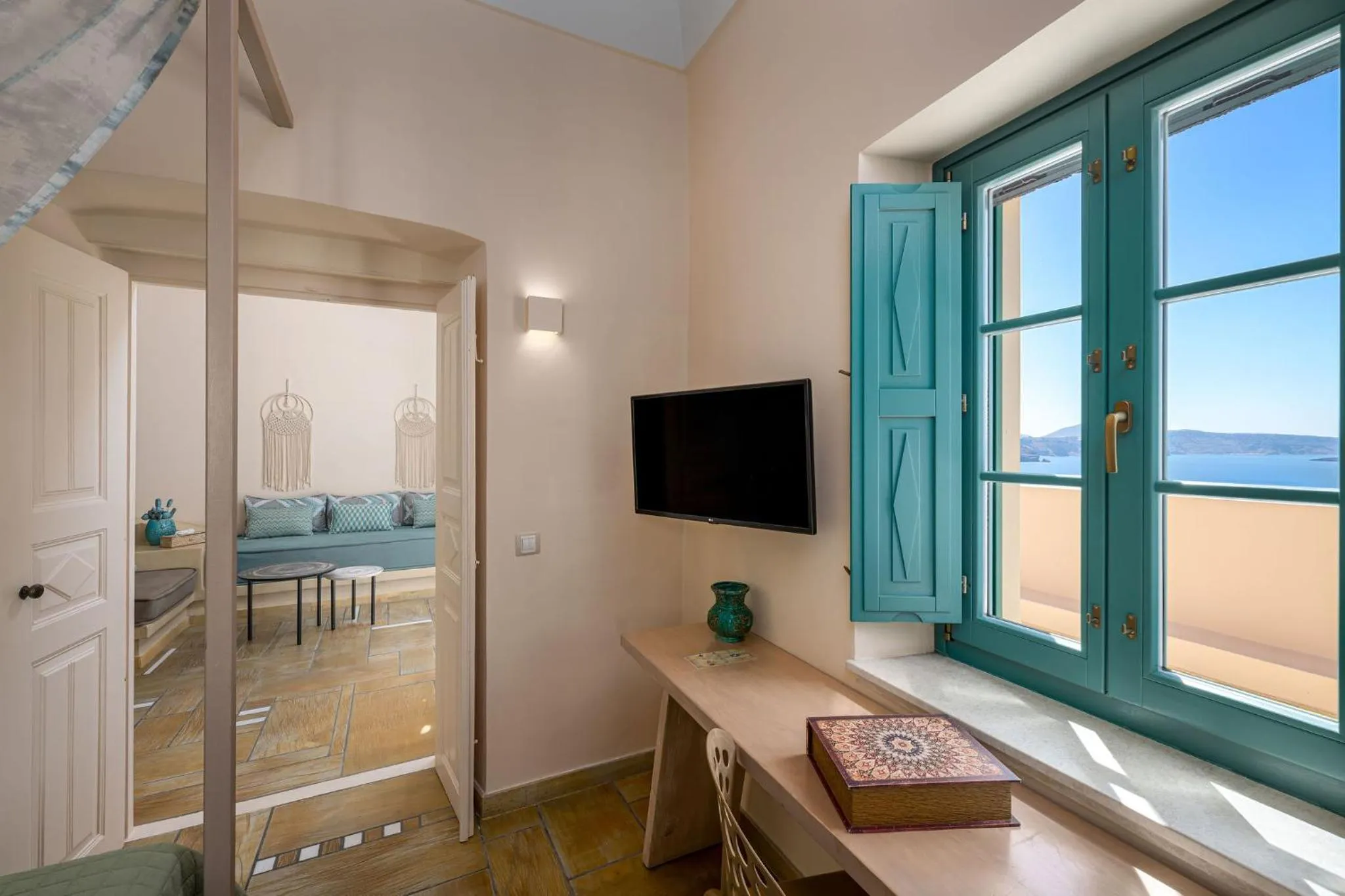 Bed in Passion Blue Villas