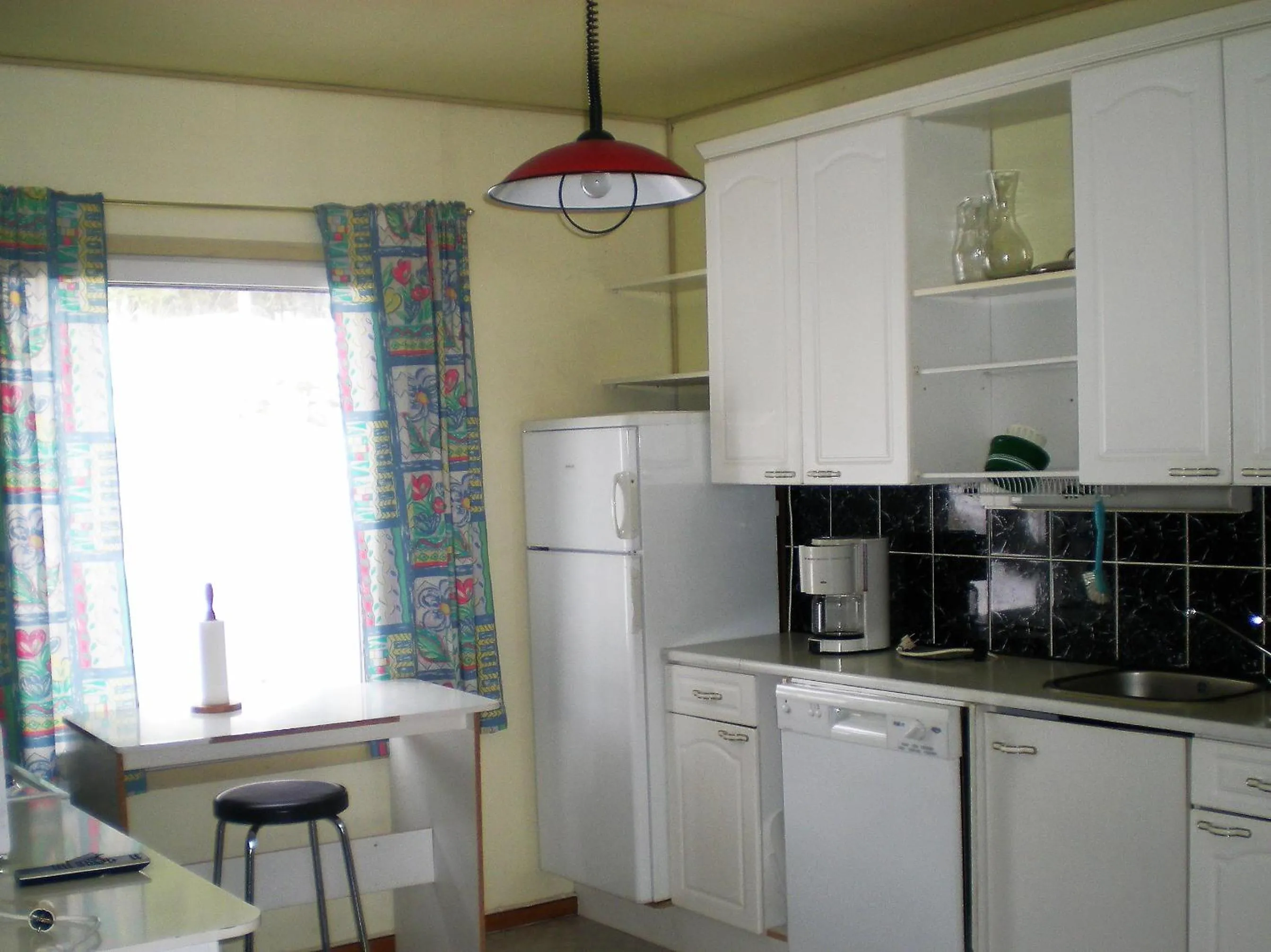 Kitchen or kitchenette in Lomakoivulehto