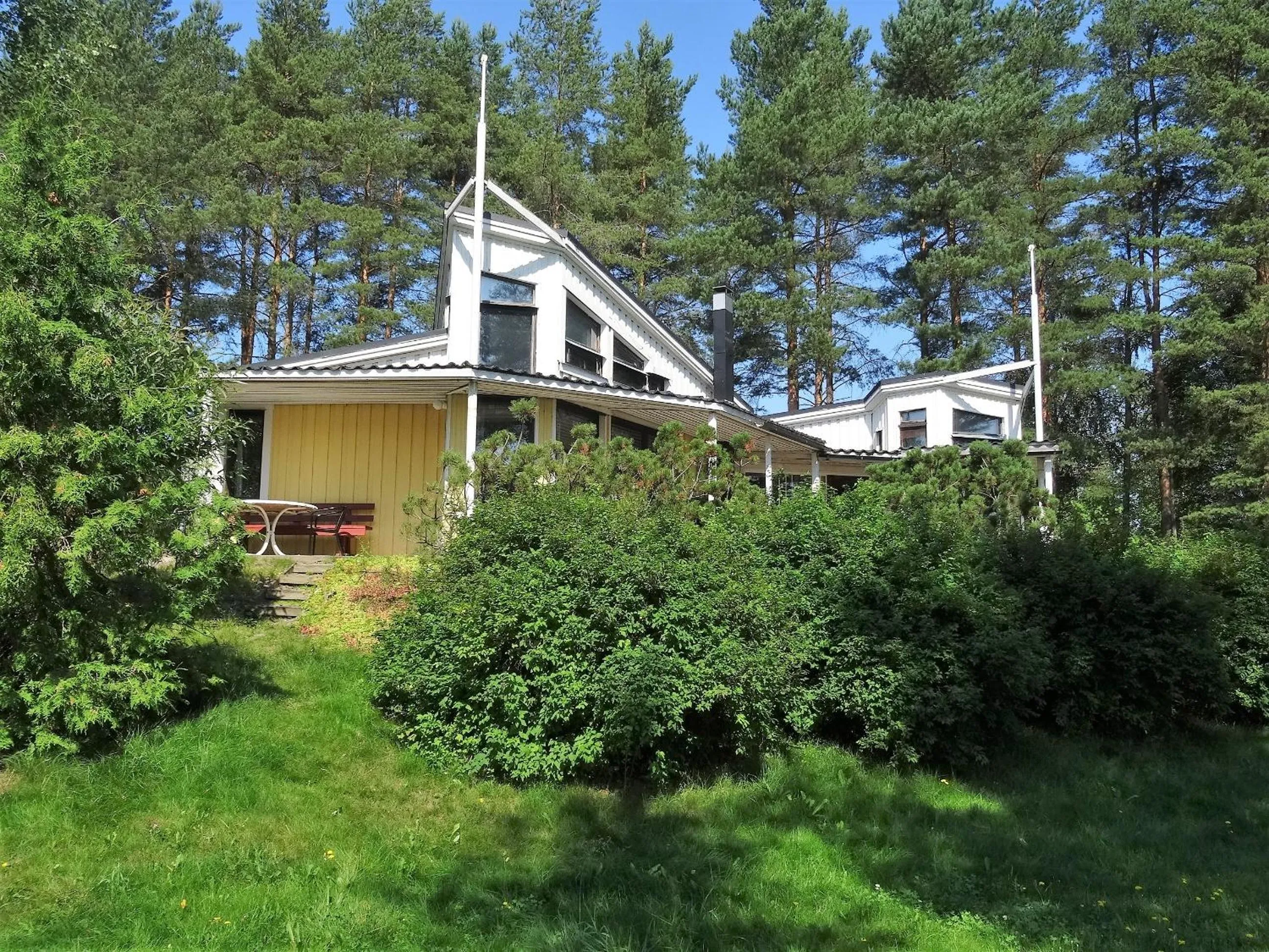 Property building in Lomakoivulehto