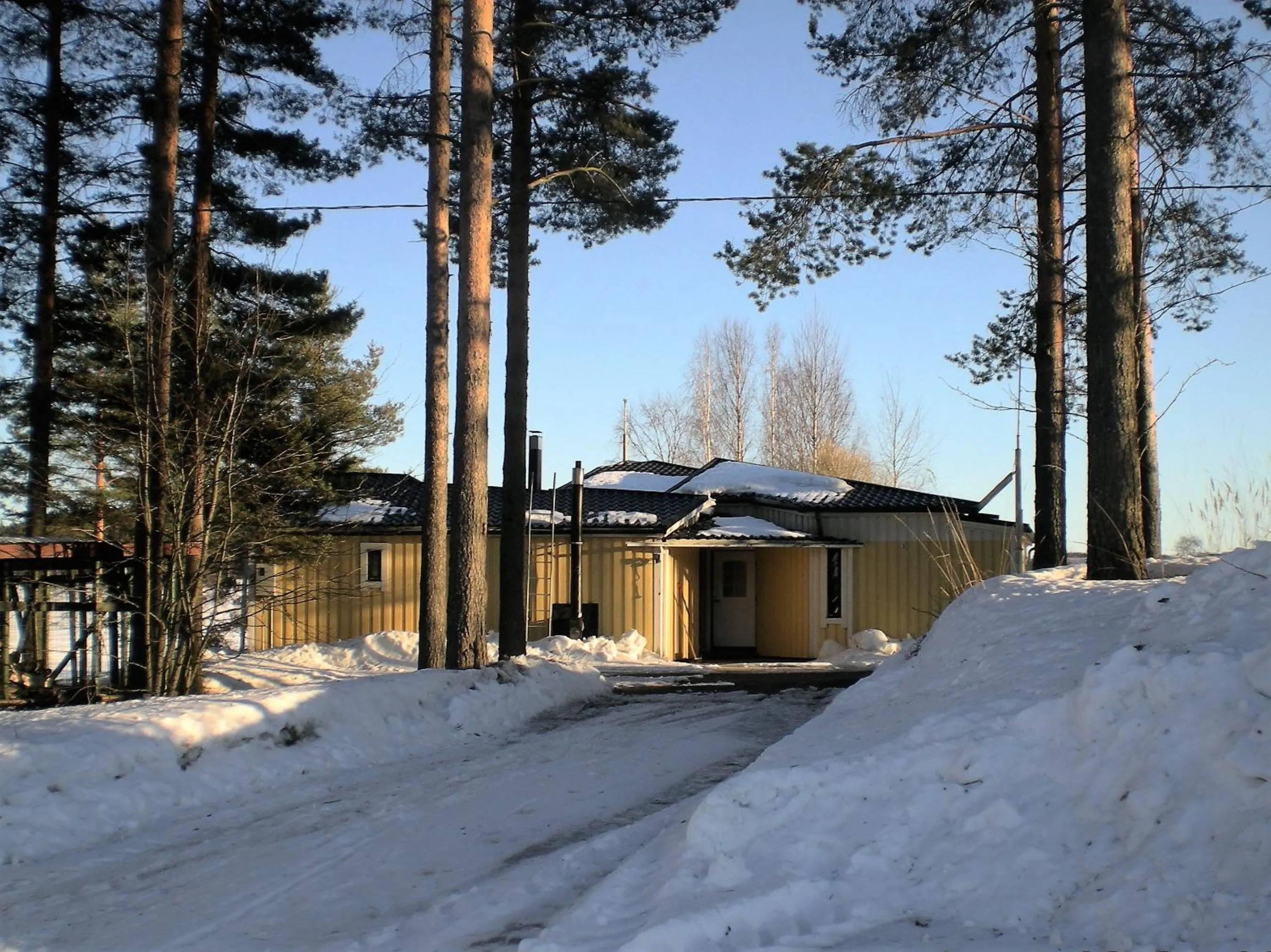 Facade/entrance in Lomakoivulehto