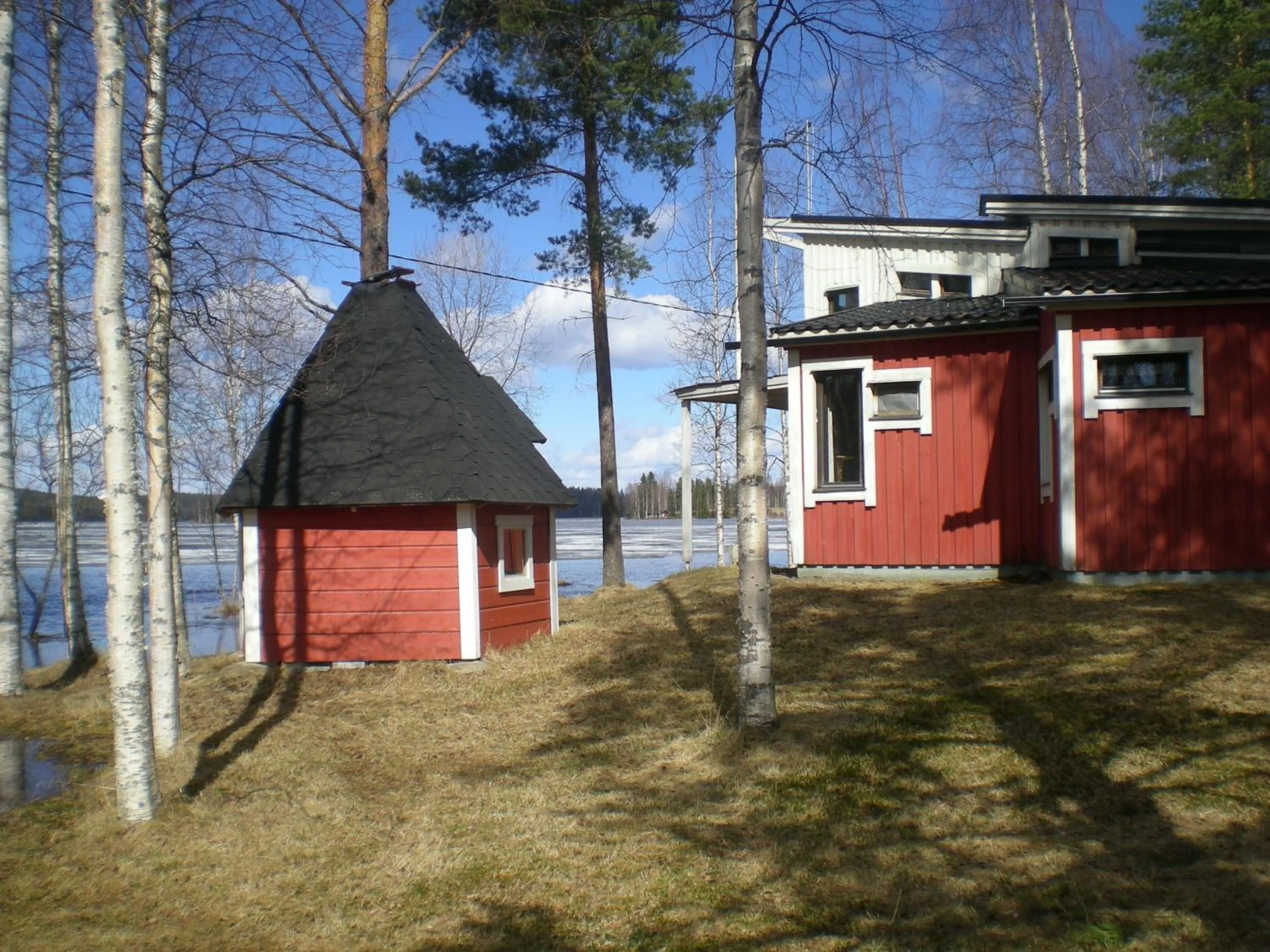 Facade/entrance in Lomakoivulehto