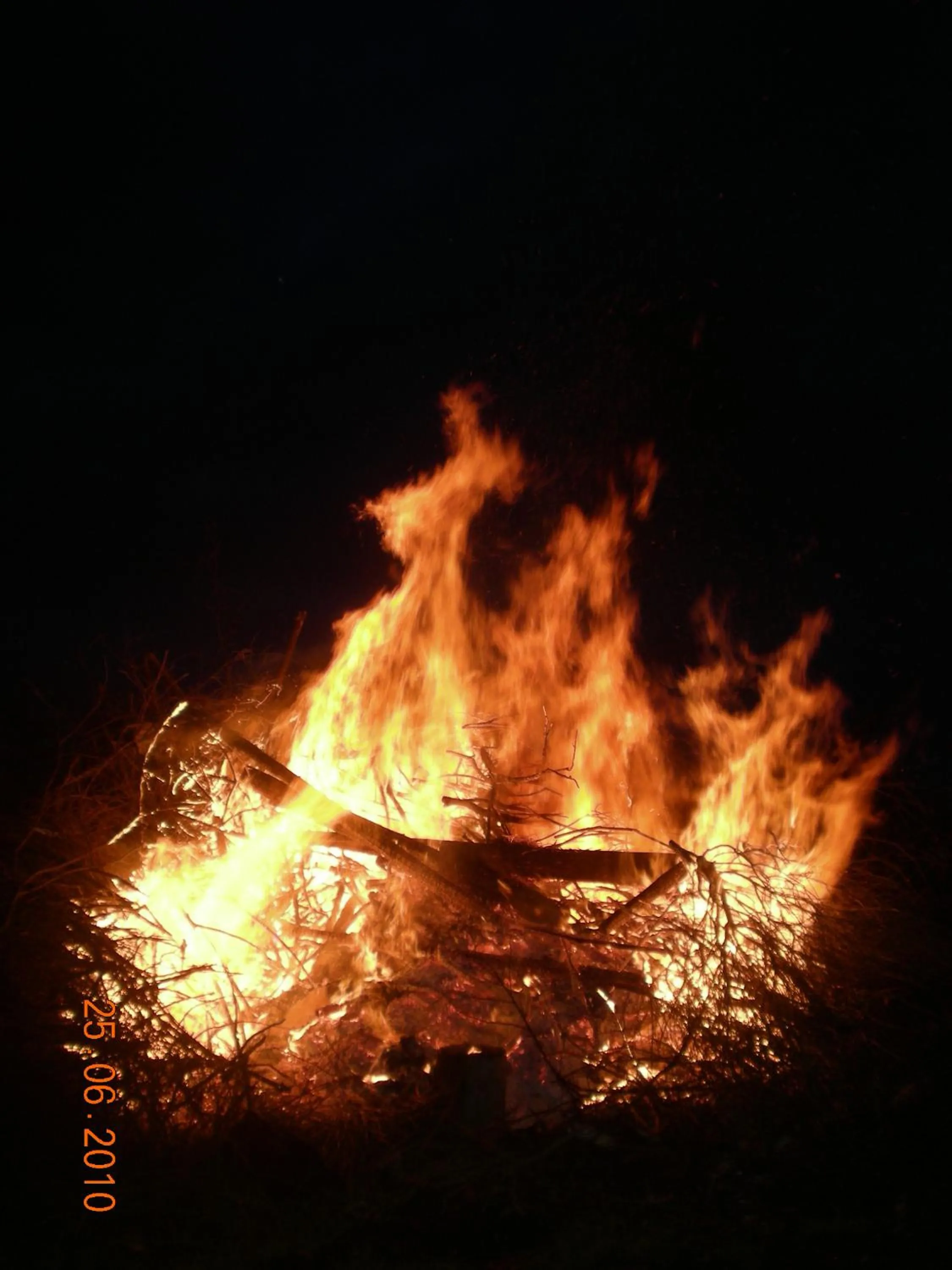 Night in Lomakoivulehto
