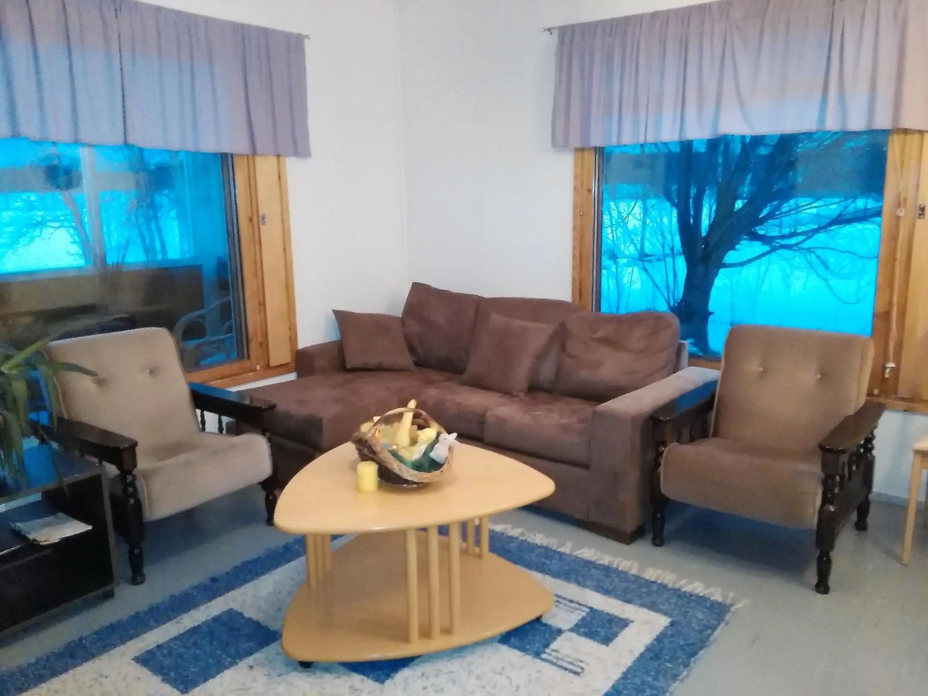 Communal lounge/ TV room in Lomakoivulehto