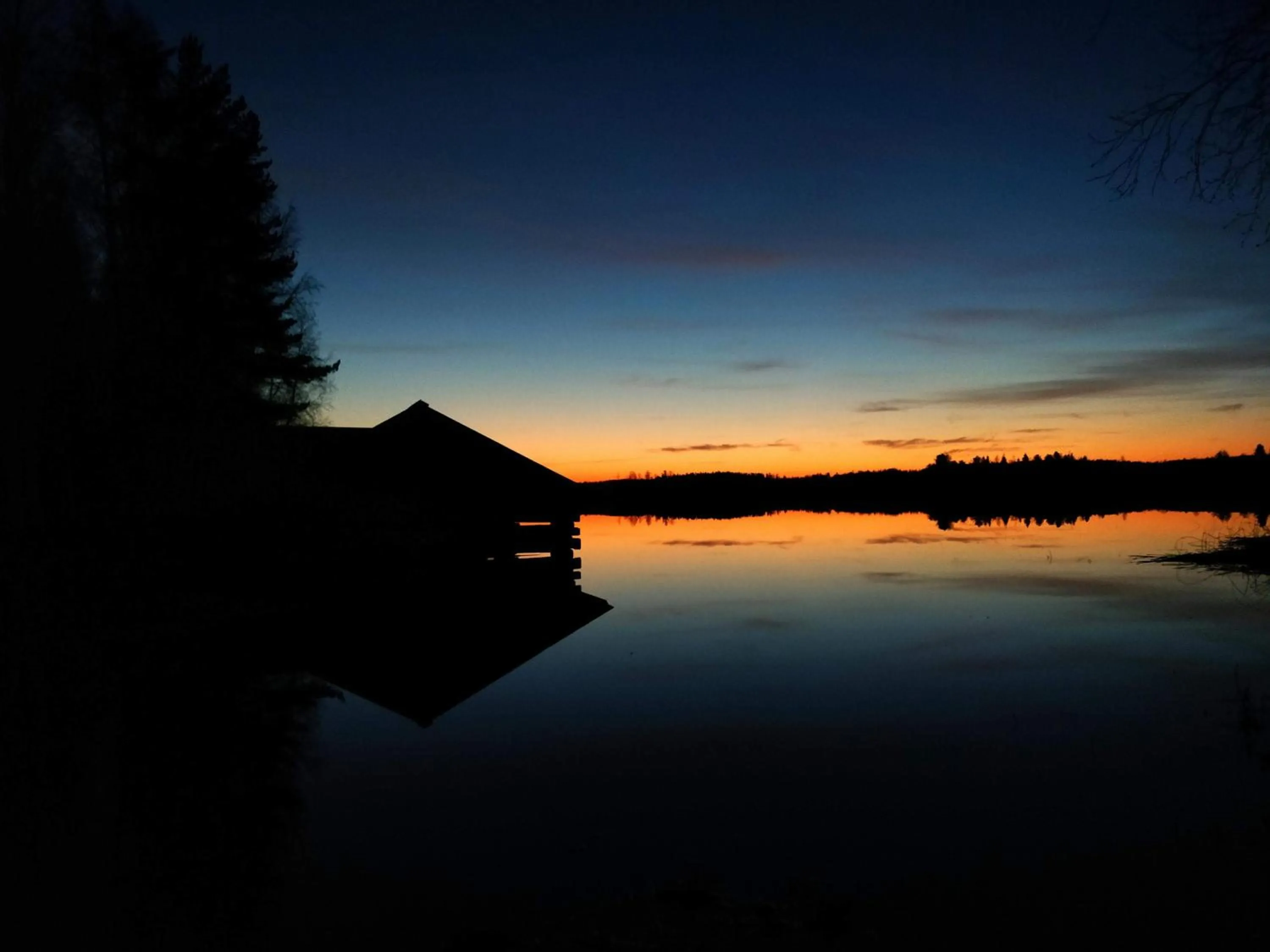 Lake view in Lomakoivulehto