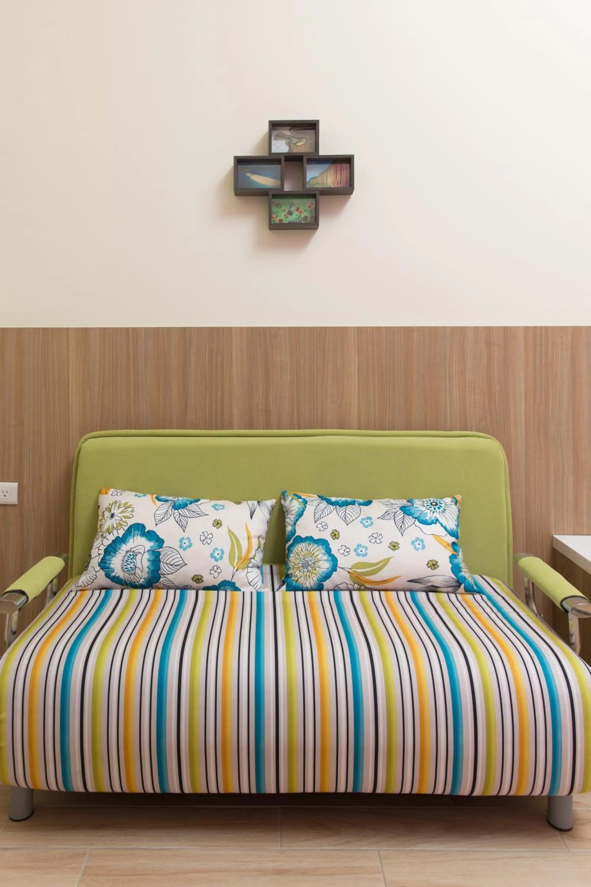 bunk bed, Bed in Sanwu Homestay