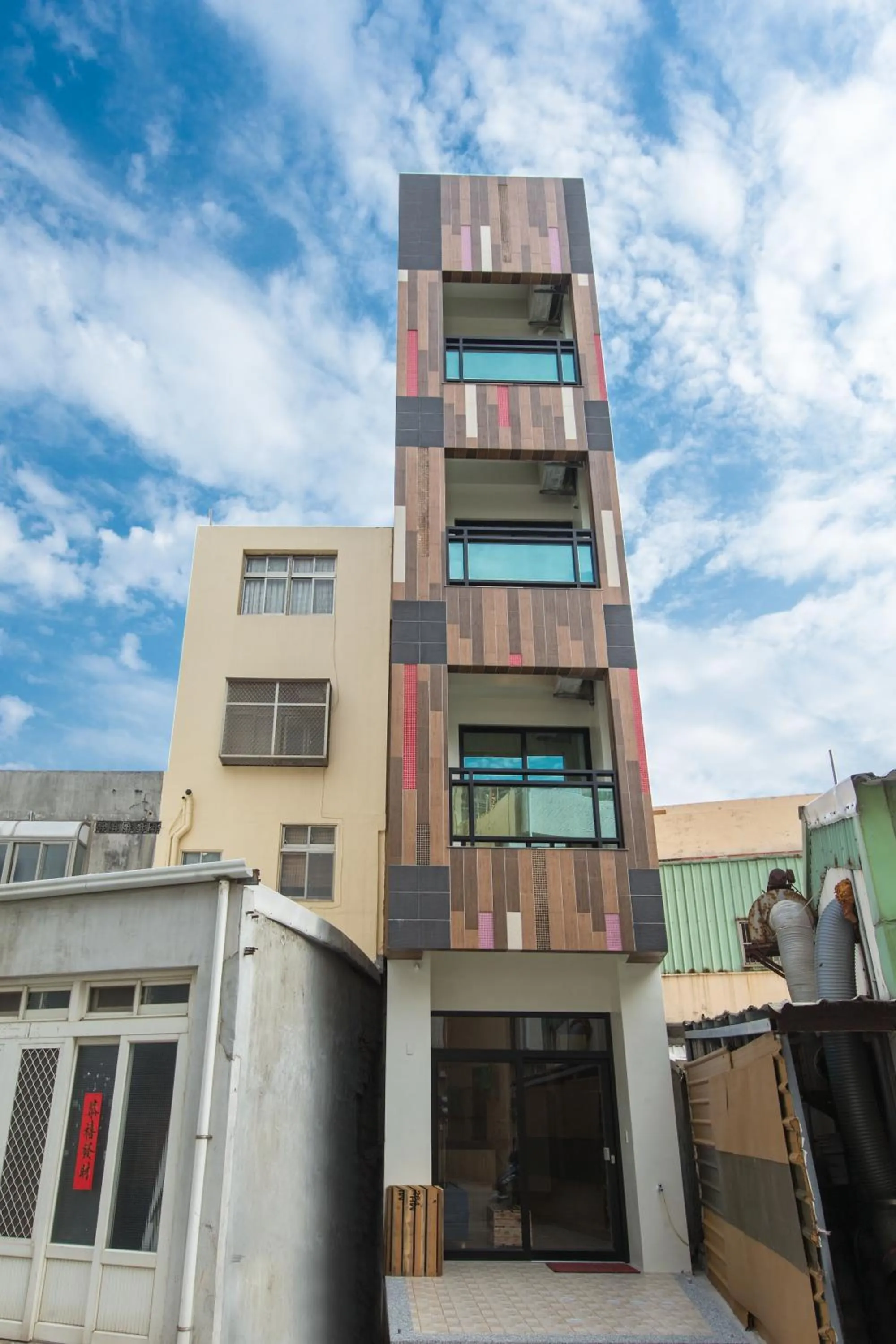 Property building in Sanwu Homestay