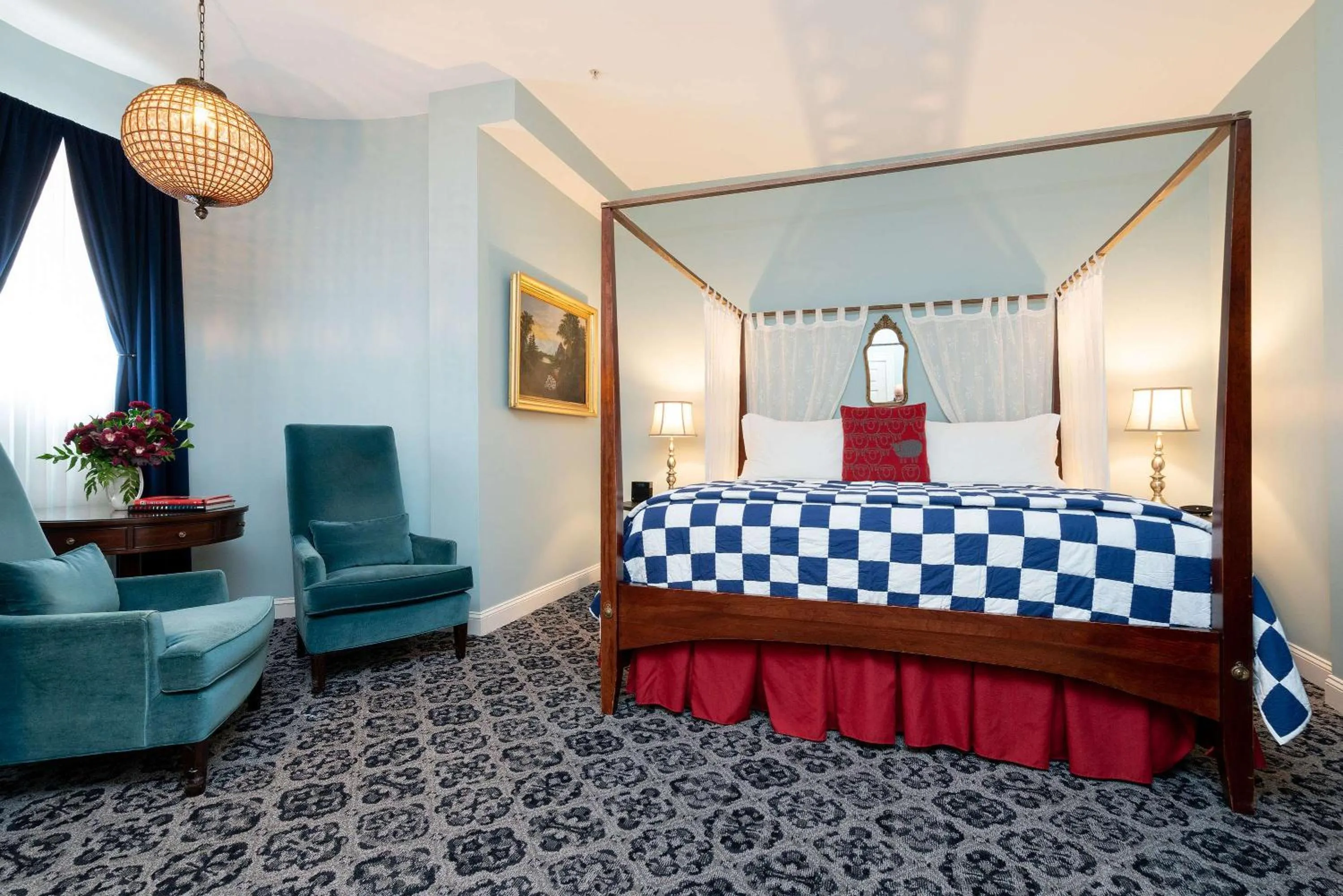 Bedroom, Bed in The Kendall Hotel at the Engine 7 Firehouse